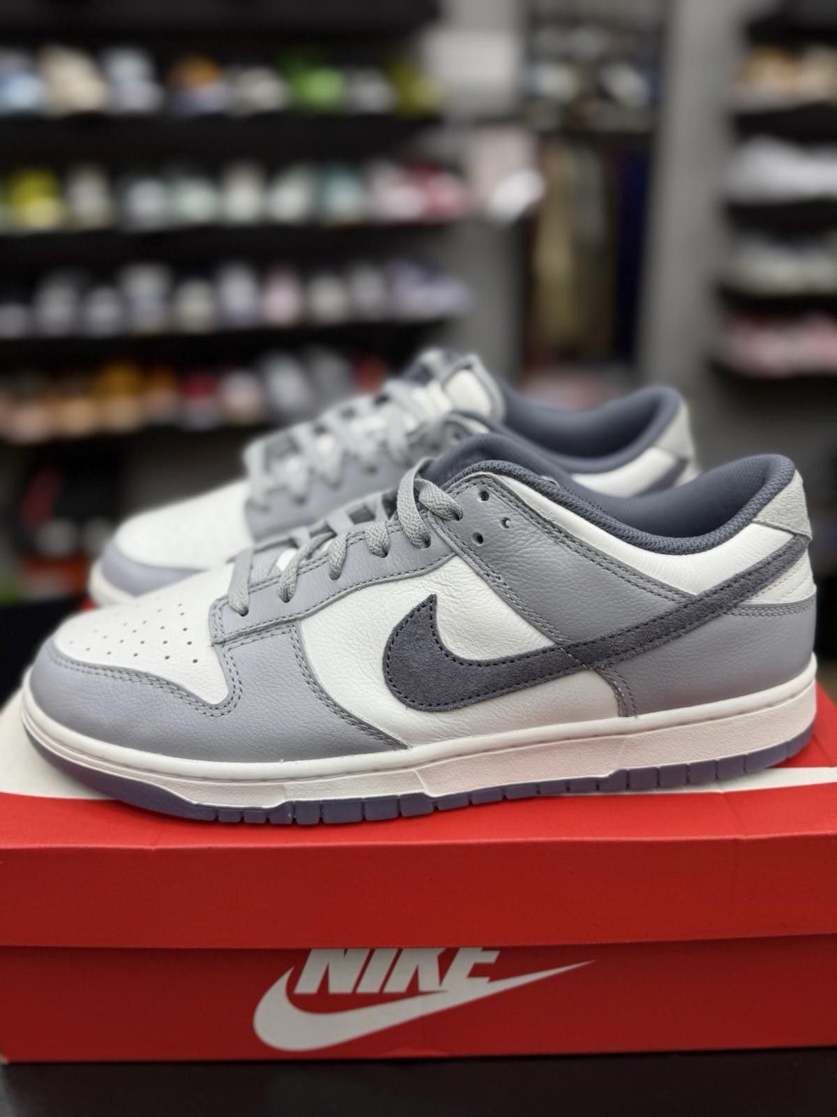 Nike Nike Dunk Low SE Phantom Khaki 2024 Men's Size 11 NEW Size US 11 / EU 44 - 4 Thumbnail
