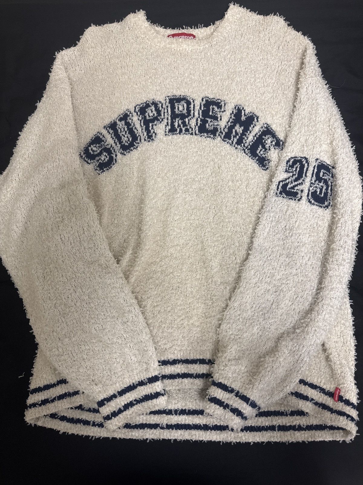 Supreme Supreme SS25 Textured Arc Sweater Cream Size L Size US L / EU 52-54 / 3 - 1 Thumbnail