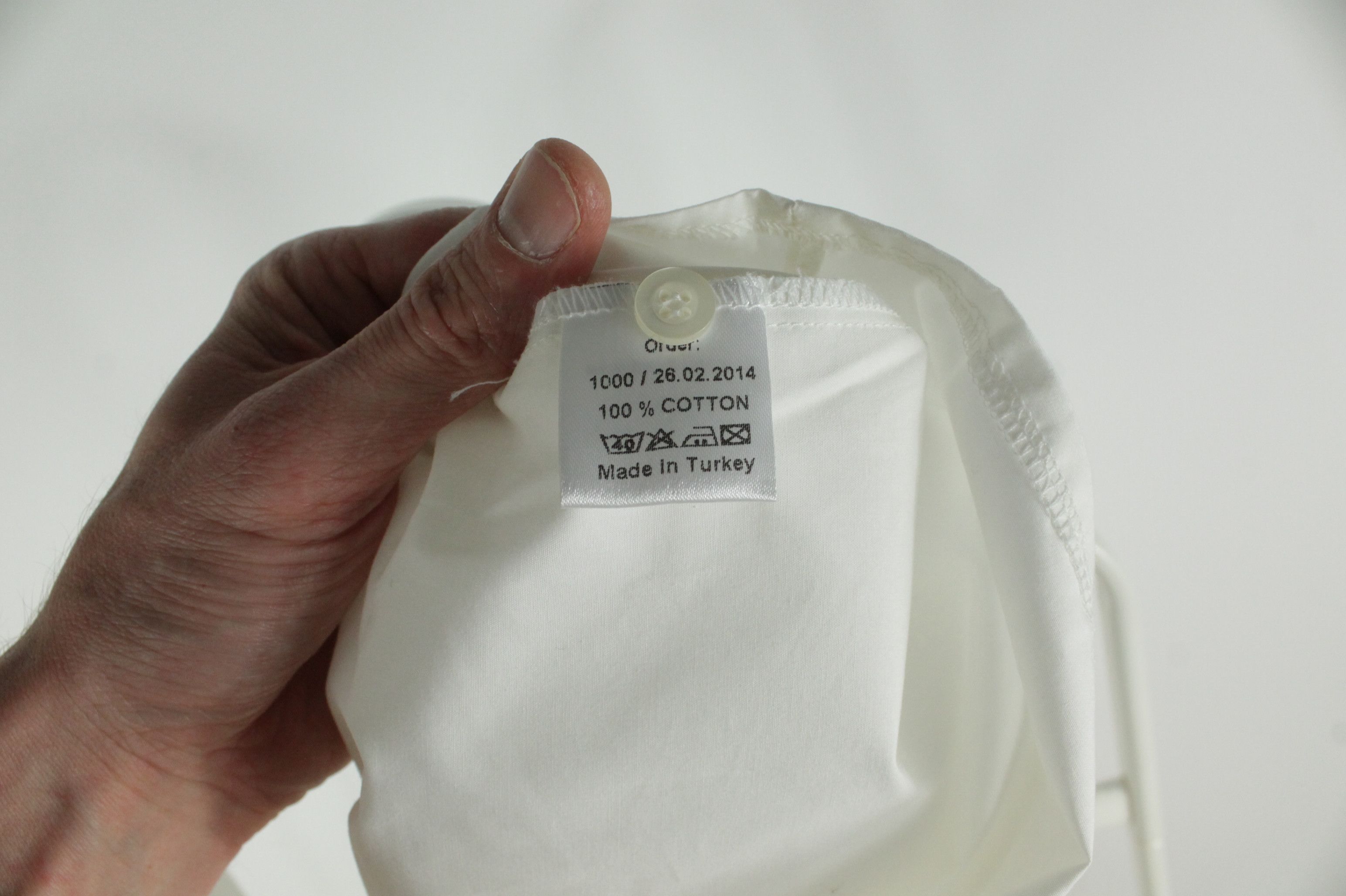Formula 1 Sauber F1 Team 2014 Official Short Sleeve White Shirt Men's Size US XXL / EU 58 / 5 - 8 Thumbnail