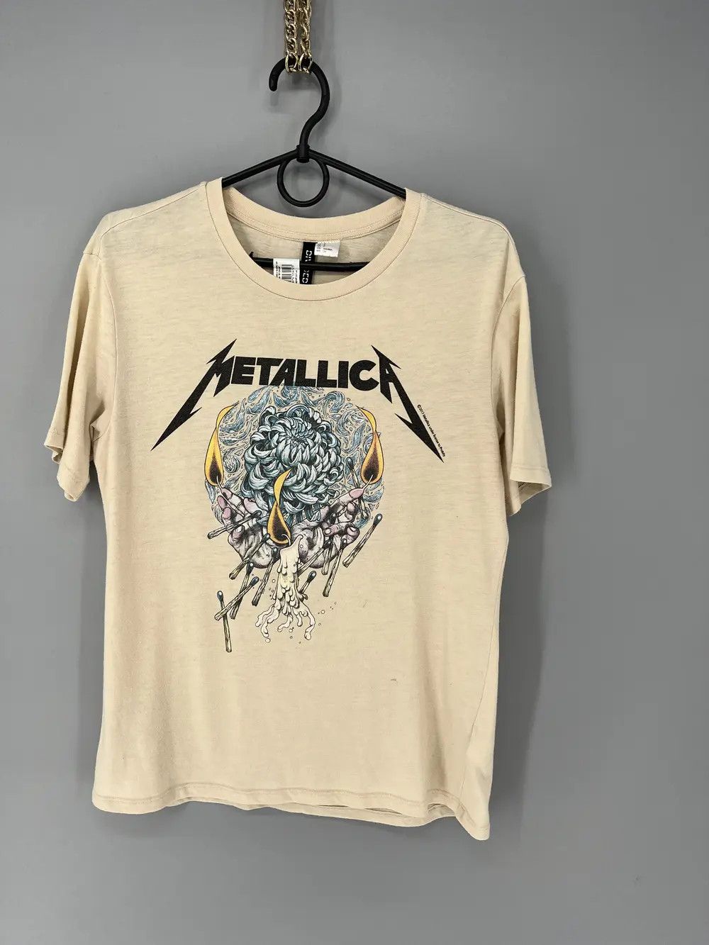 Band Tees Vintage Y2K Metallica Band Tour Distressed Tshirt Streetwear Size US S / EU 44-46 / 1 - 3 Thumbnail