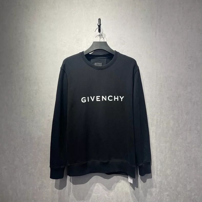 Givenchy Givenchy Logo Letter Printed Sweatshirt Size US M / EU 48-50 / 2 - 1 Thumbnail