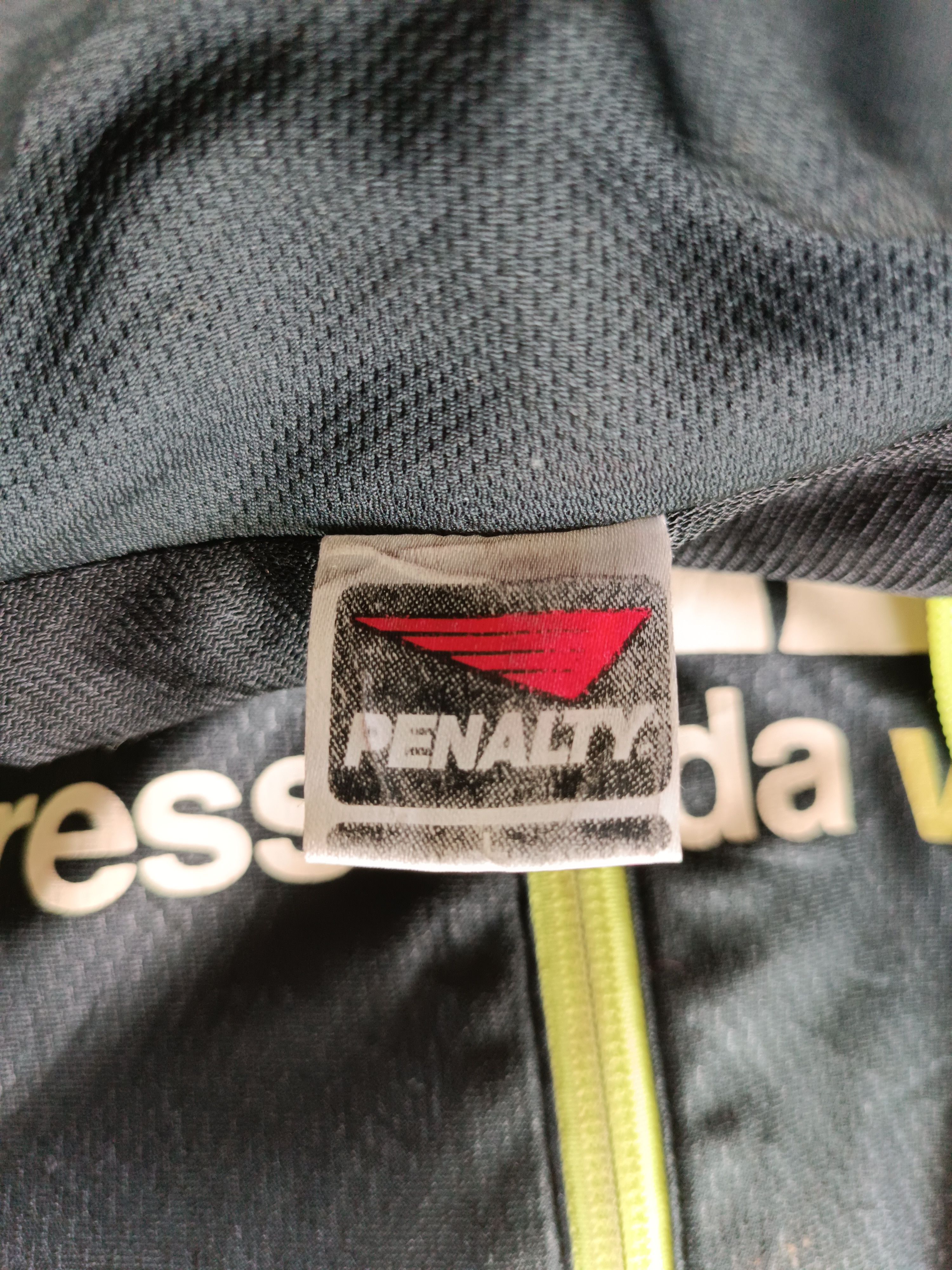 Penalty Vintage Penalty Brasbola Big Logo Track Top Jacket SW009 Size US L / EU 52-54 / 3 - 9 Thumbnail