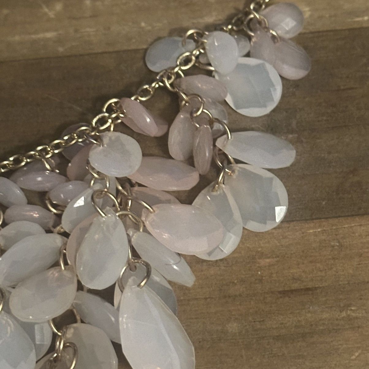 Other Gold tone teardrop cluster bib necklace Size ONE SIZE - 5 Thumbnail