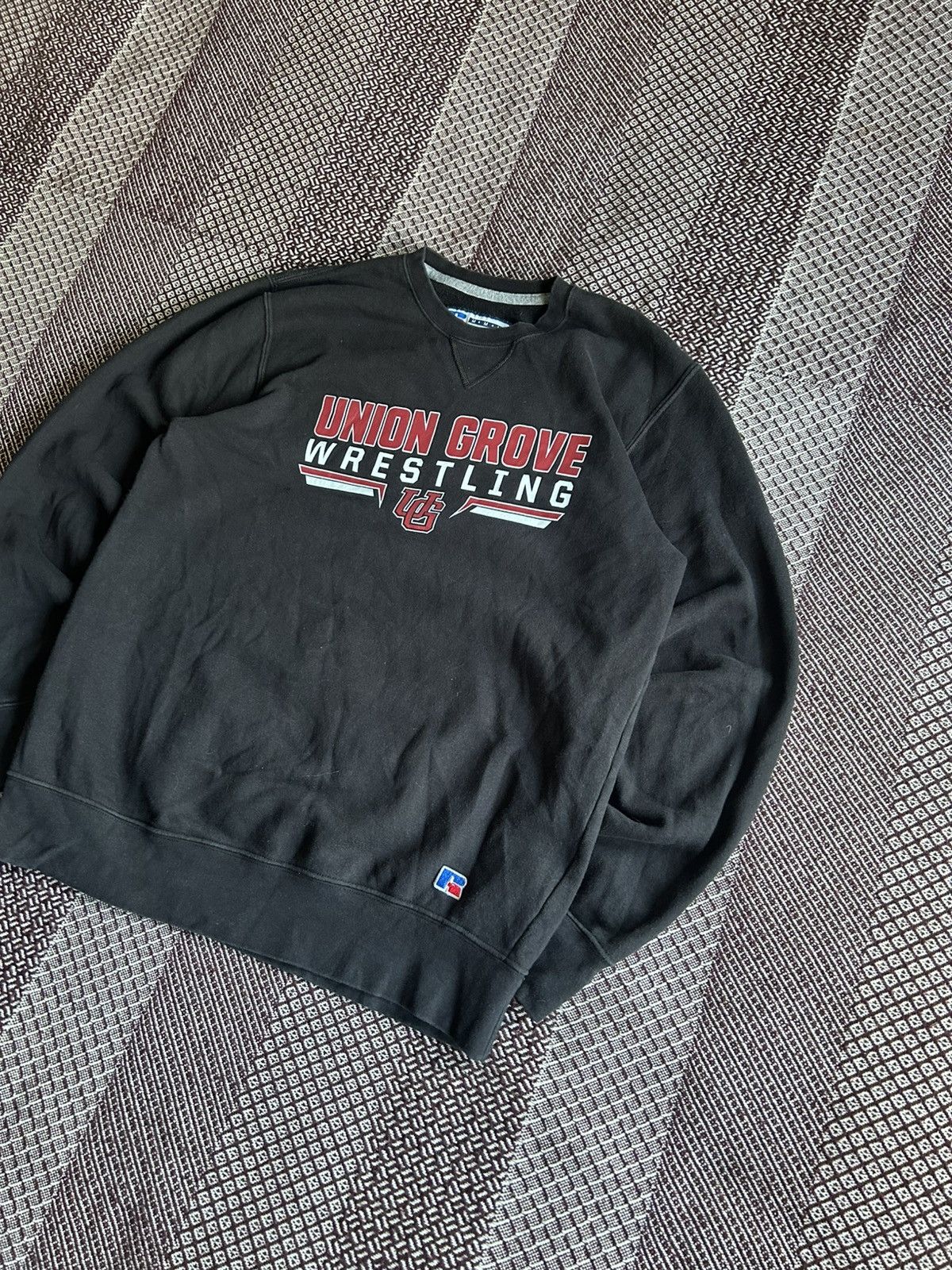 Vintage Vintage Russell Athletic Wrestling Sweatshirt Sz M Boxy Fit Size US M / EU 48-50 / 2 - 2 Thumbnail