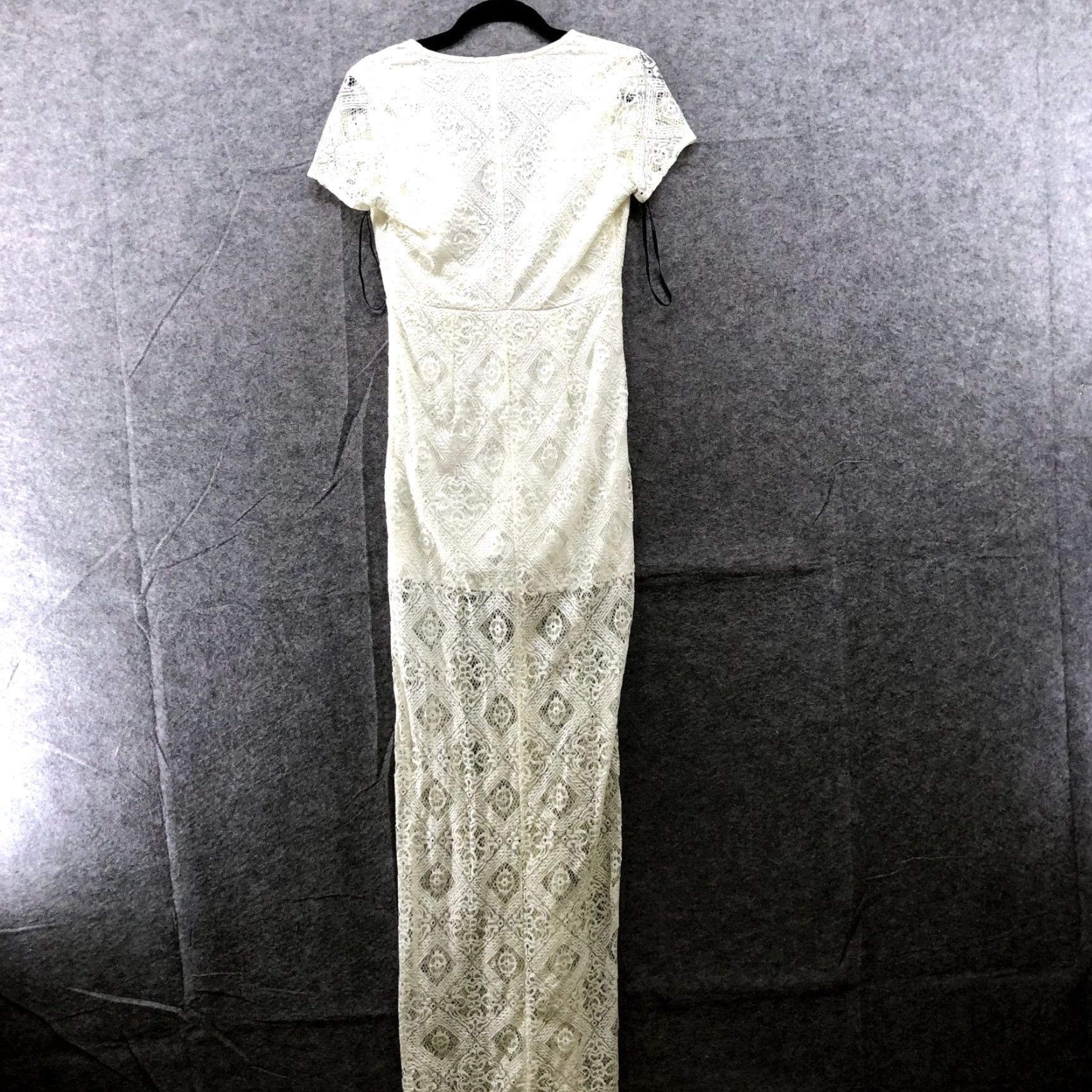Forever 21 FOREVER 21 White Lace Dress S V-Neck Short Sleeve Floral Victorian Cocktail Party Wedding Dress Women’s Small NWT Size 28" / US 6 / IT 42 - 2 Thumbnail