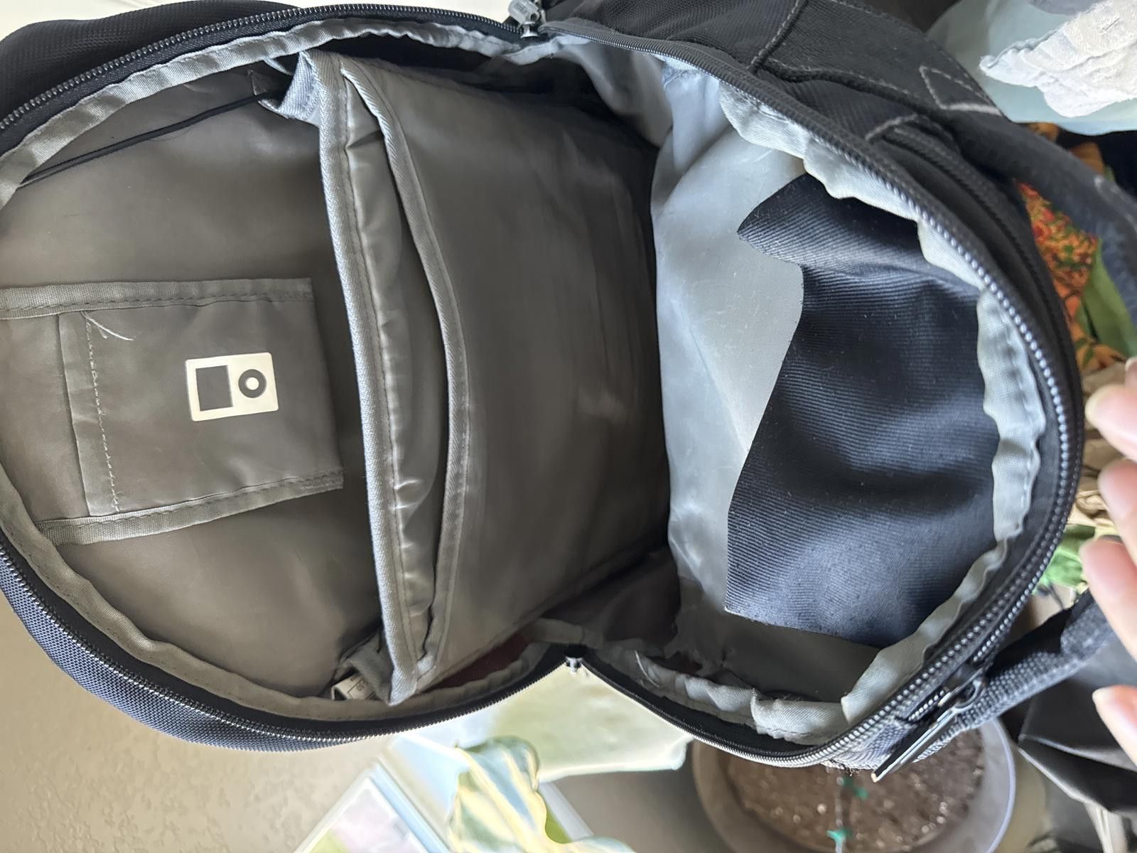 Designer Targus Dual Compartment Backpack - Spacious & Durable Size ONE SIZE - 5 Thumbnail