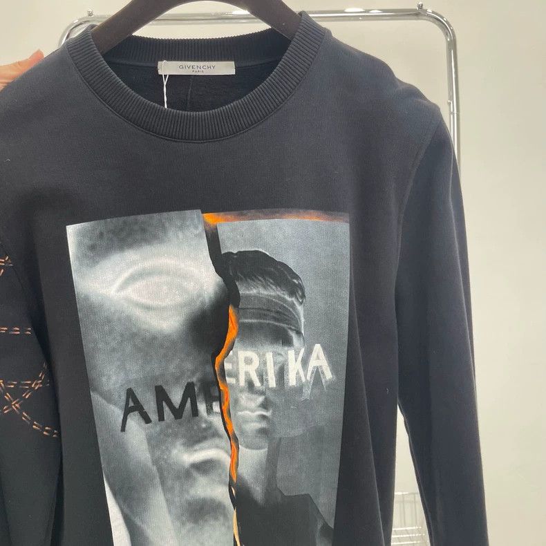 Givenchy Givenchy Distorted Portrait Patchwork Hoodie, Crew Neck Ou Size US S / EU 44-46 / 1 - 3 Thumbnail