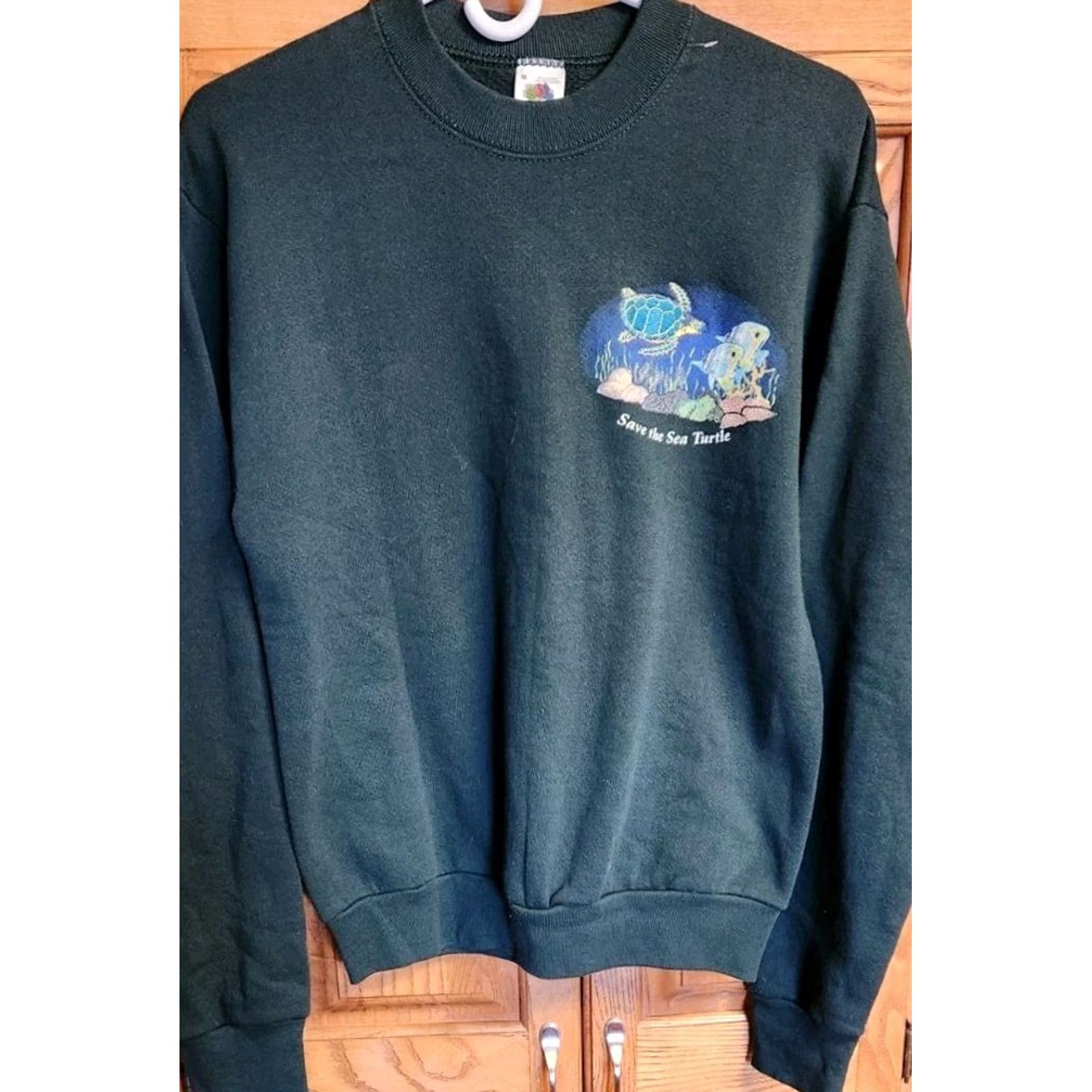 Fruit Of The Loom VINTAGE Fruit of the Loom Sweatshirt Unisex Adults Size M Green Ocean Nature 80s 90s Graphic Print Logo USA Made Retro Classic Size US M / EU 48-50 / 2 - 3 Thumbnail