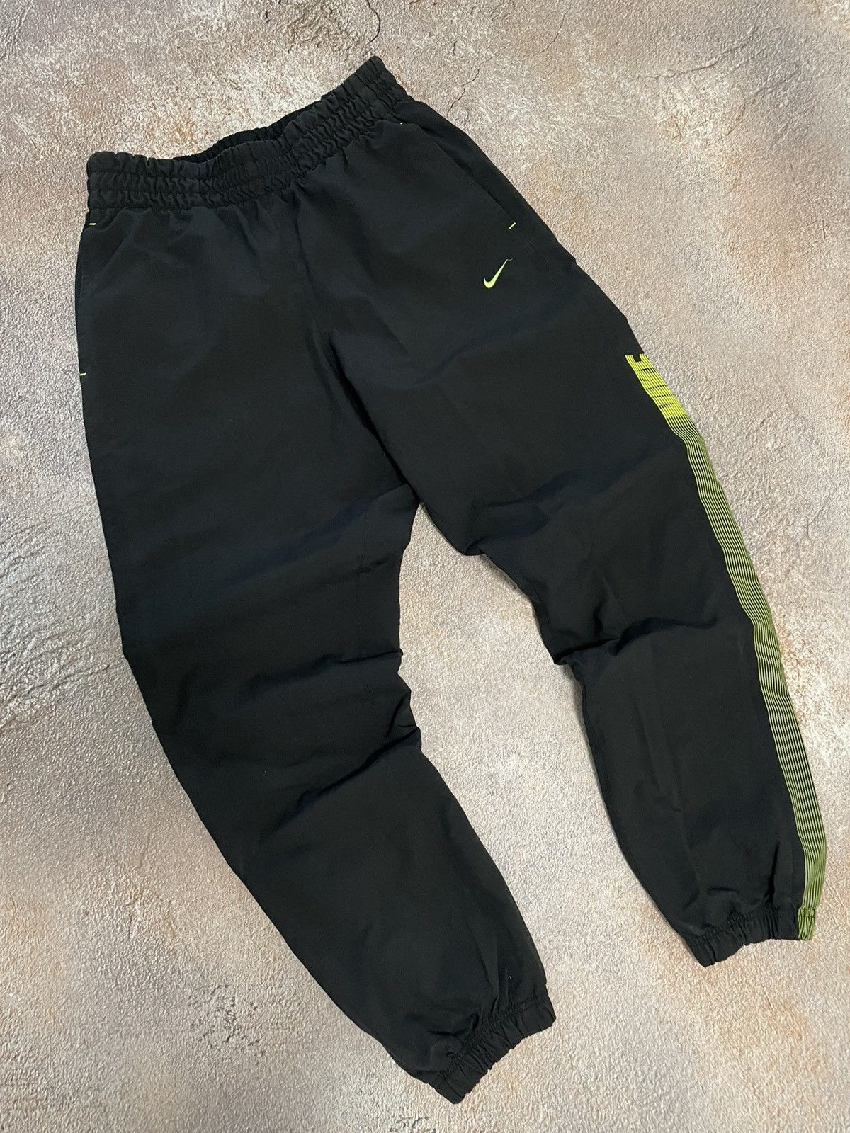 Nike Vintage Nike Big Logo Nylon Track Pants Size US 32 / EU 48 - 1 Thumbnail
