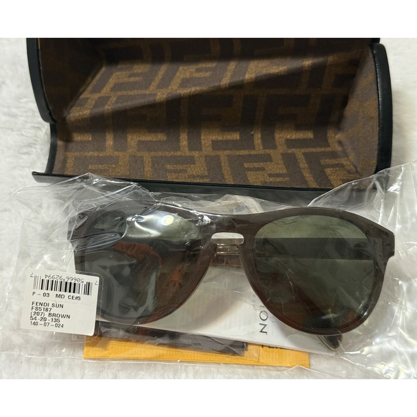 Fendi New Fendi FS 5187 Sunglasses Brown (207) 54-20-135 MSRP $350 Size ONE SIZE - 1 Thumbnail