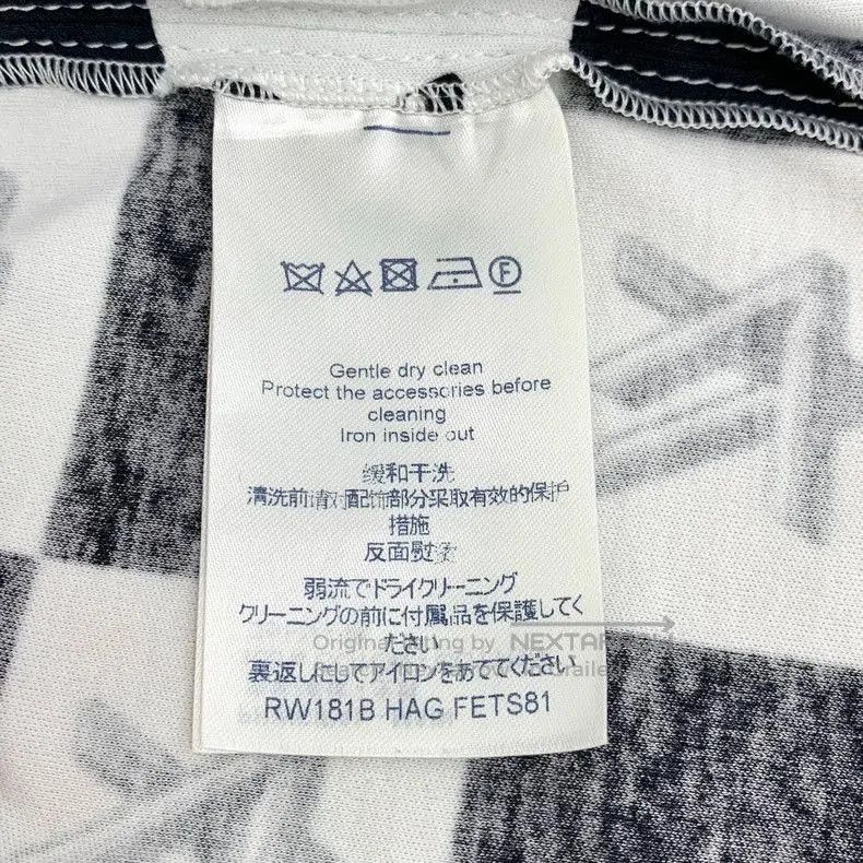 Louis Vuitton Louis Vuitton Black Checkerboard Print T-Shirt. Size US XS / EU 42 / 0 - 6 Thumbnail