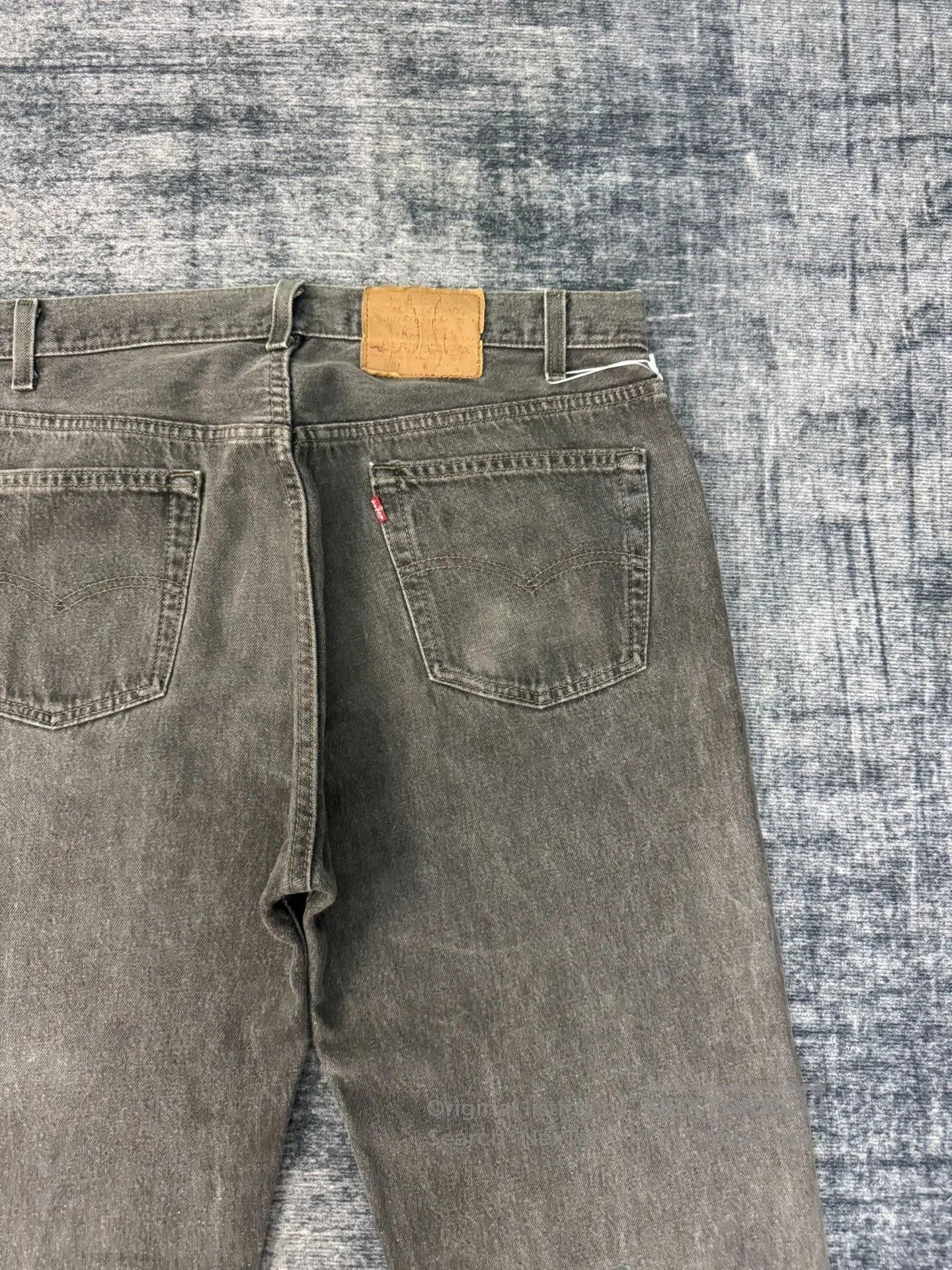 Vintage Vintage Levi's 501 90s USA Jeans. Size US 35 - 6 Thumbnail