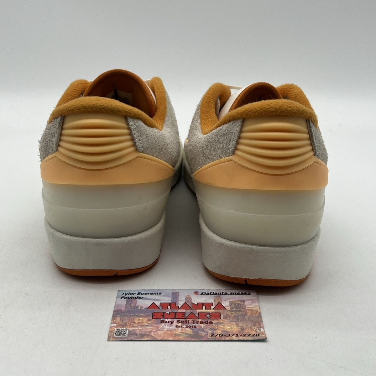 Jordan Brand Air Jordan 2 low melon tint Size US 10.5 / EU 43-44 - 3 Thumbnail
