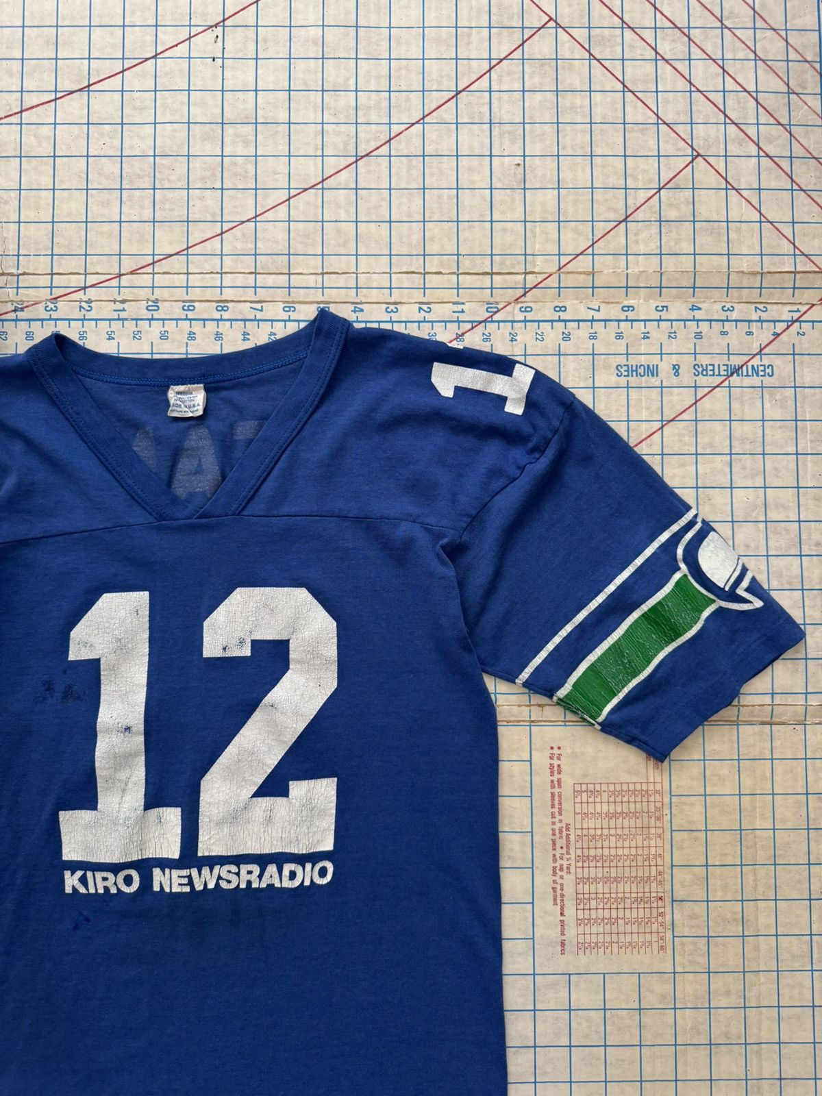 NFL × Vintage Vintage Seattle Seahawks Fan #12 V Neck Tee Fits Small Blue Size US S / EU 44-46 / 1 - 7 Thumbnail