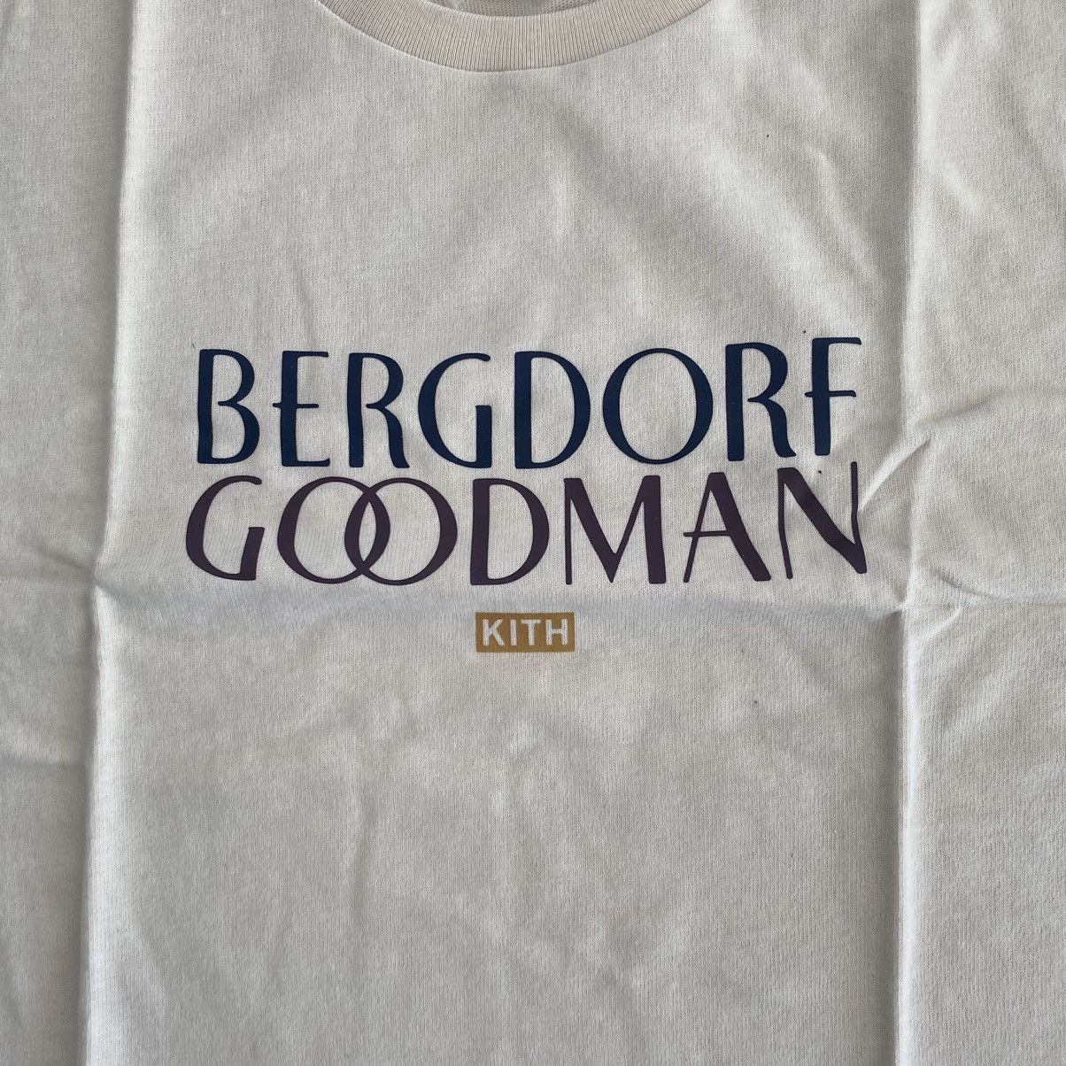 Kith Kith x Bergdorf Goodman Collab Crewneck Tee Street Hypebeast Size US L / EU 52-54 / 3 - 3 Thumbnail