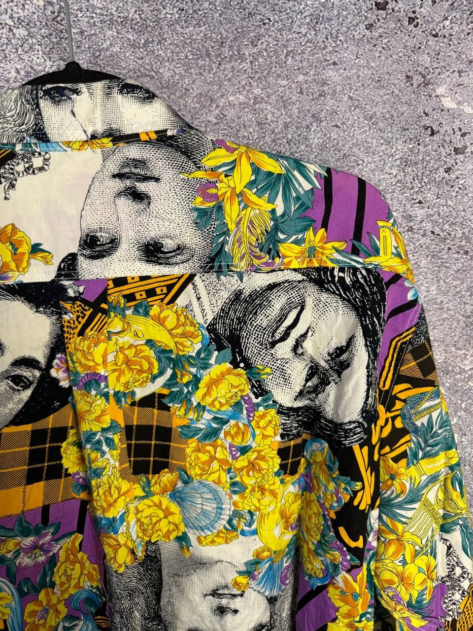 Designer × Moschino × Vintage Moschino Jeans Faces Shirt Men's Long Sleeve Shirt Vintage Size US L / EU 52-54 / 3 - 20 Thumbnail
