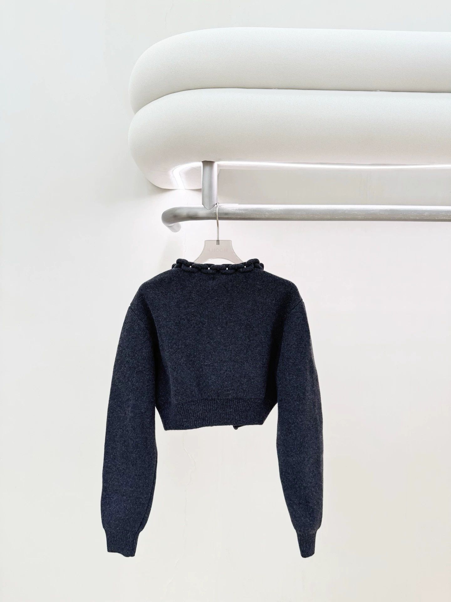 Alexander Wang Alexander Wang gray chain link collar cardigan S 99 new Size S / US 4 / IT 40 - 2 Thumbnail