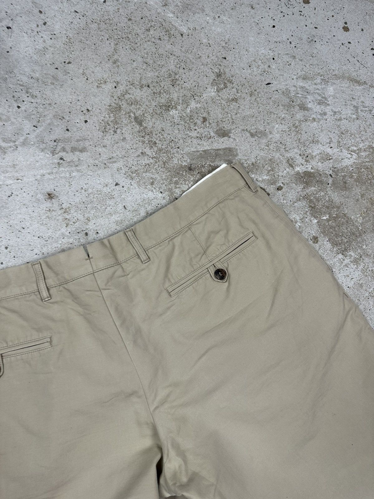 Prada Prada 2015 Beige Casual Chino Shorts Size US 36 / EU 52 - 16 Thumbnail