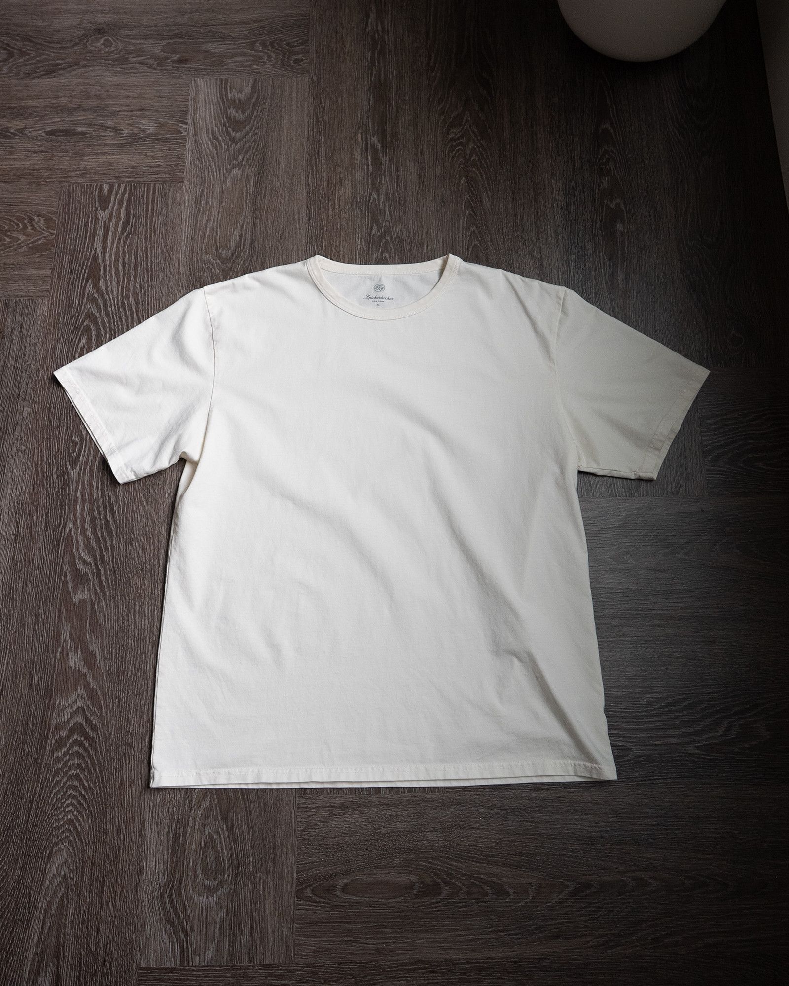 Basic T-Shirt in Milk