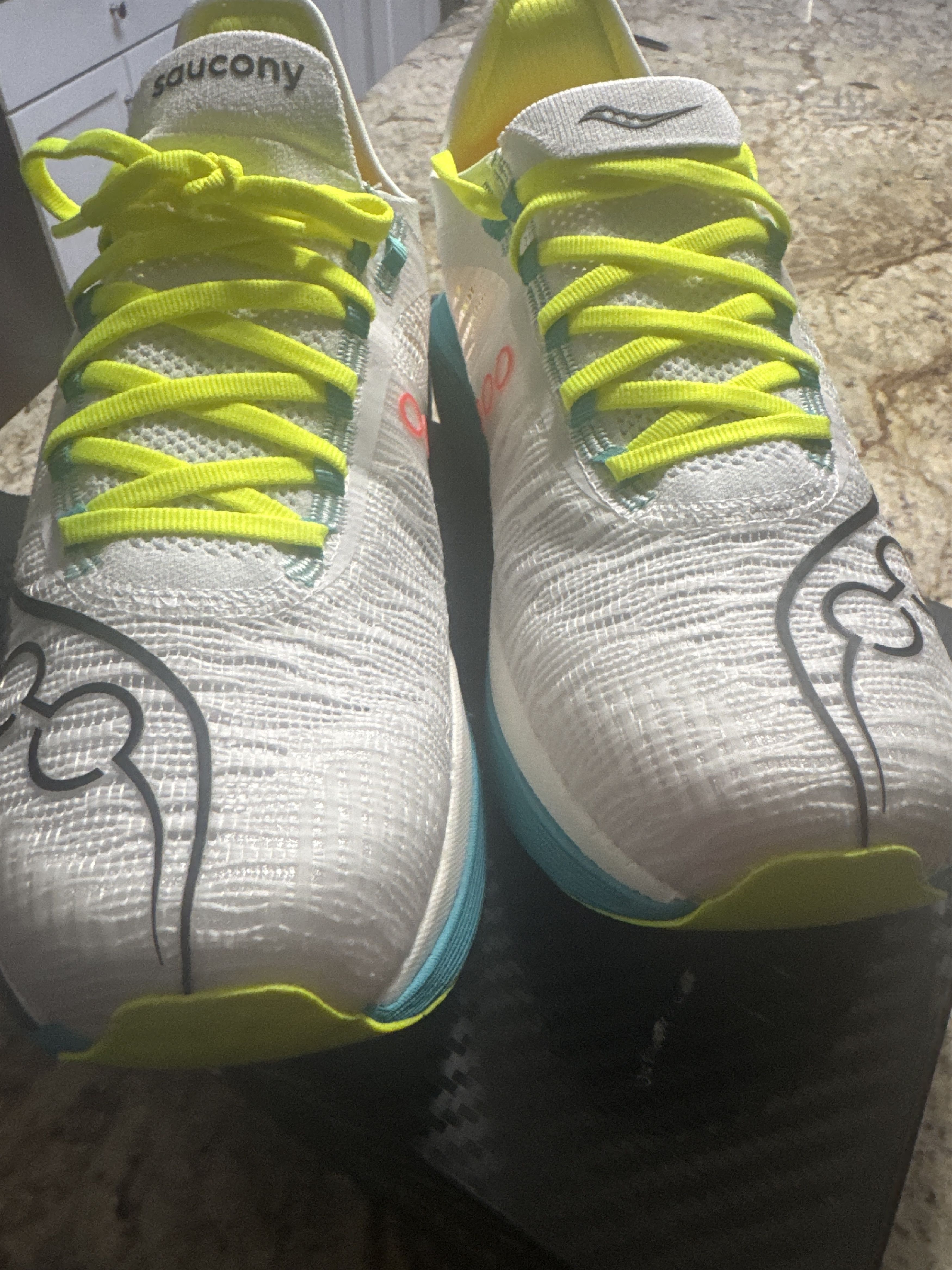 Saucony Endorphin 2 Size US 11 / EU 44 - 7 Thumbnail