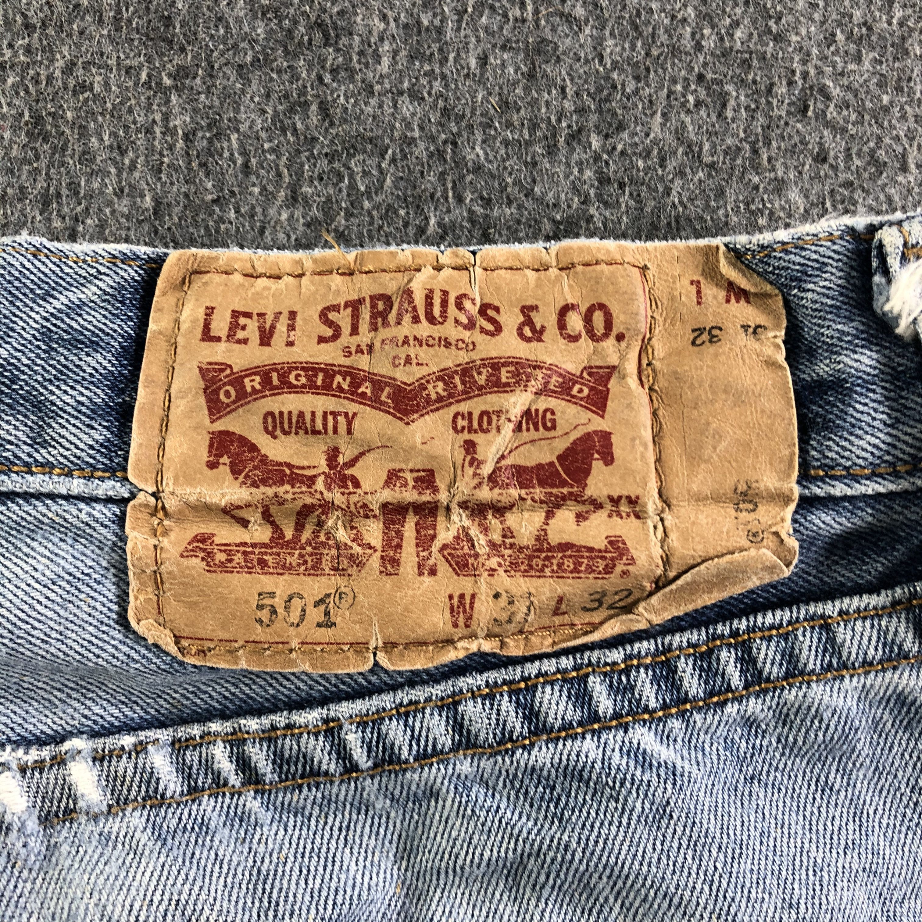 Levi's Vintage Blue Wash Levis 501 Jeans-J4184 Size US 32 / EU 48 - 5 Thumbnail