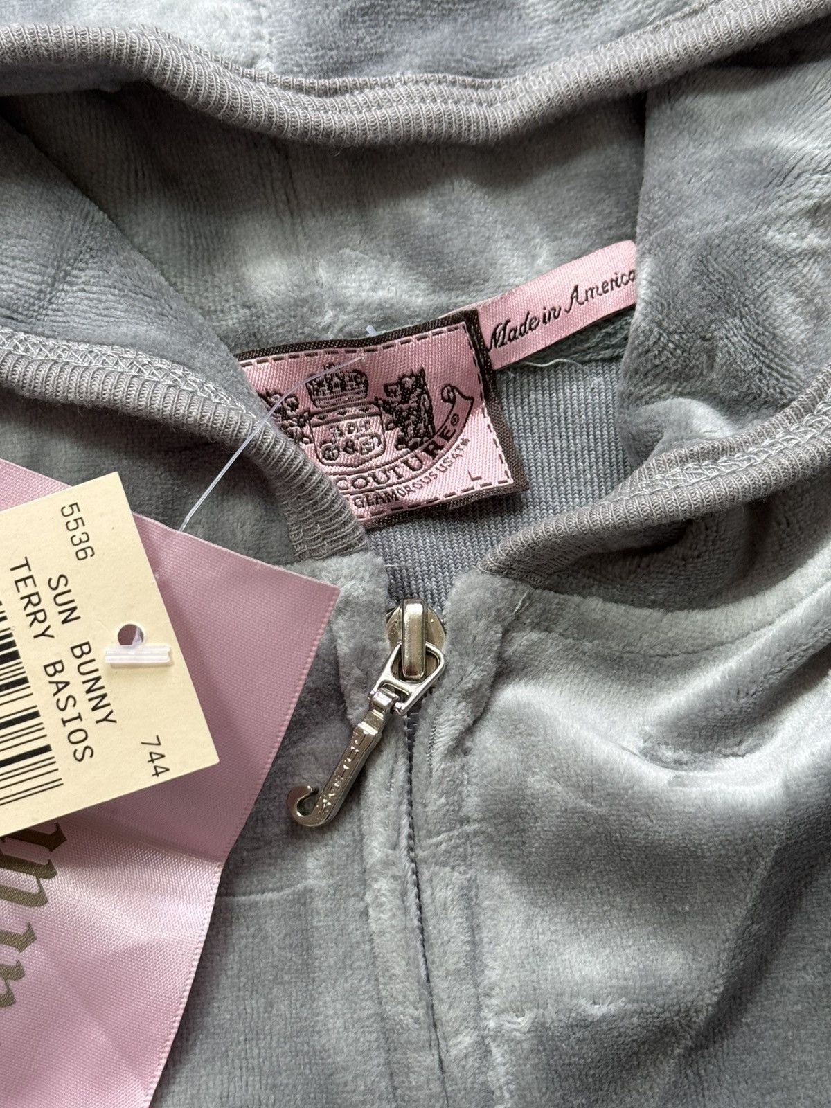 Juicy Couture VINTAGE JUICY COUTURE VELOUR 2000s TRACKSUIT Size M / US 6-8 / IT 42-44 - 7 Thumbnail