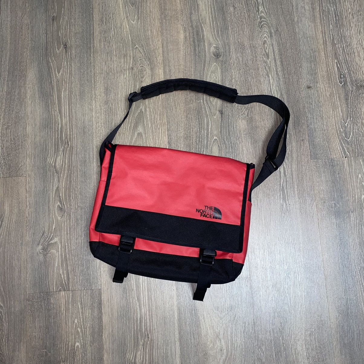 Goretex Vintage The North Face Messenger Bag Size ONE SIZE - 1 Thumbnail