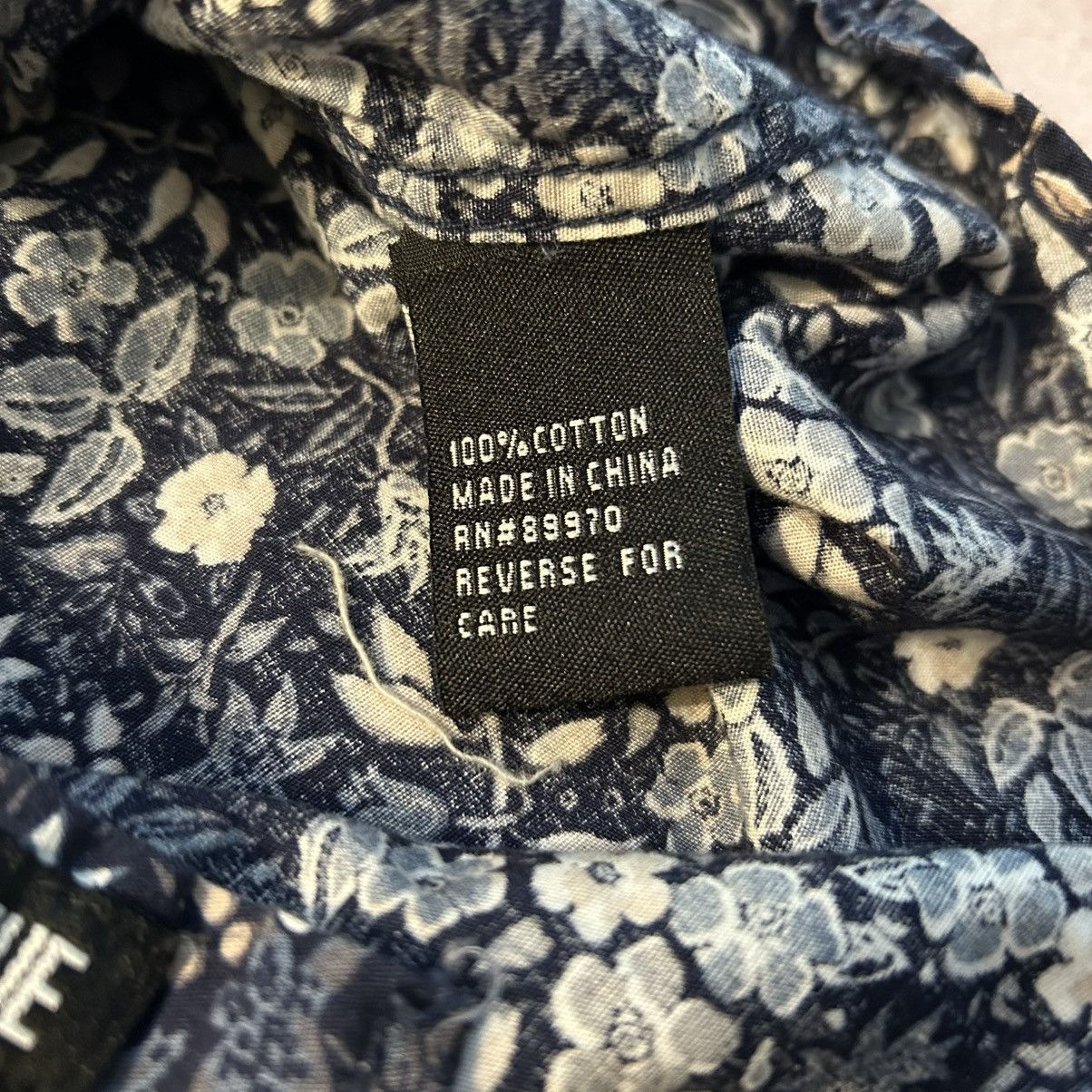 Eighth Avenue Eighth Avenue navy floral print long sleeve button up M slim Size US M / EU 48-50 / 2 - 4 Thumbnail