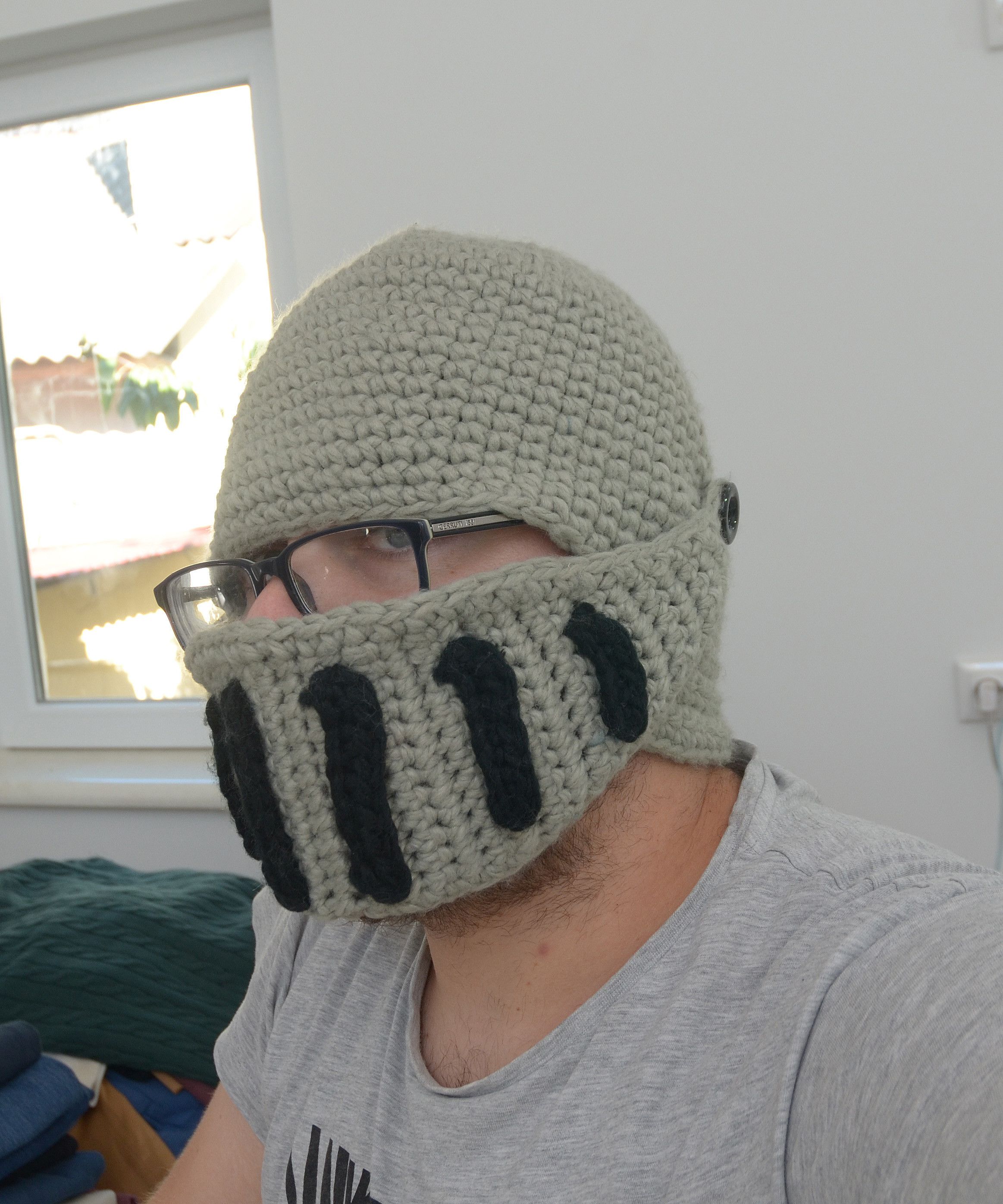 Handmade × Vintage Vintage Trojan Knight Crochet Hat Face Mask Handmade Y2K Size ONE SIZE - 4 Thumbnail