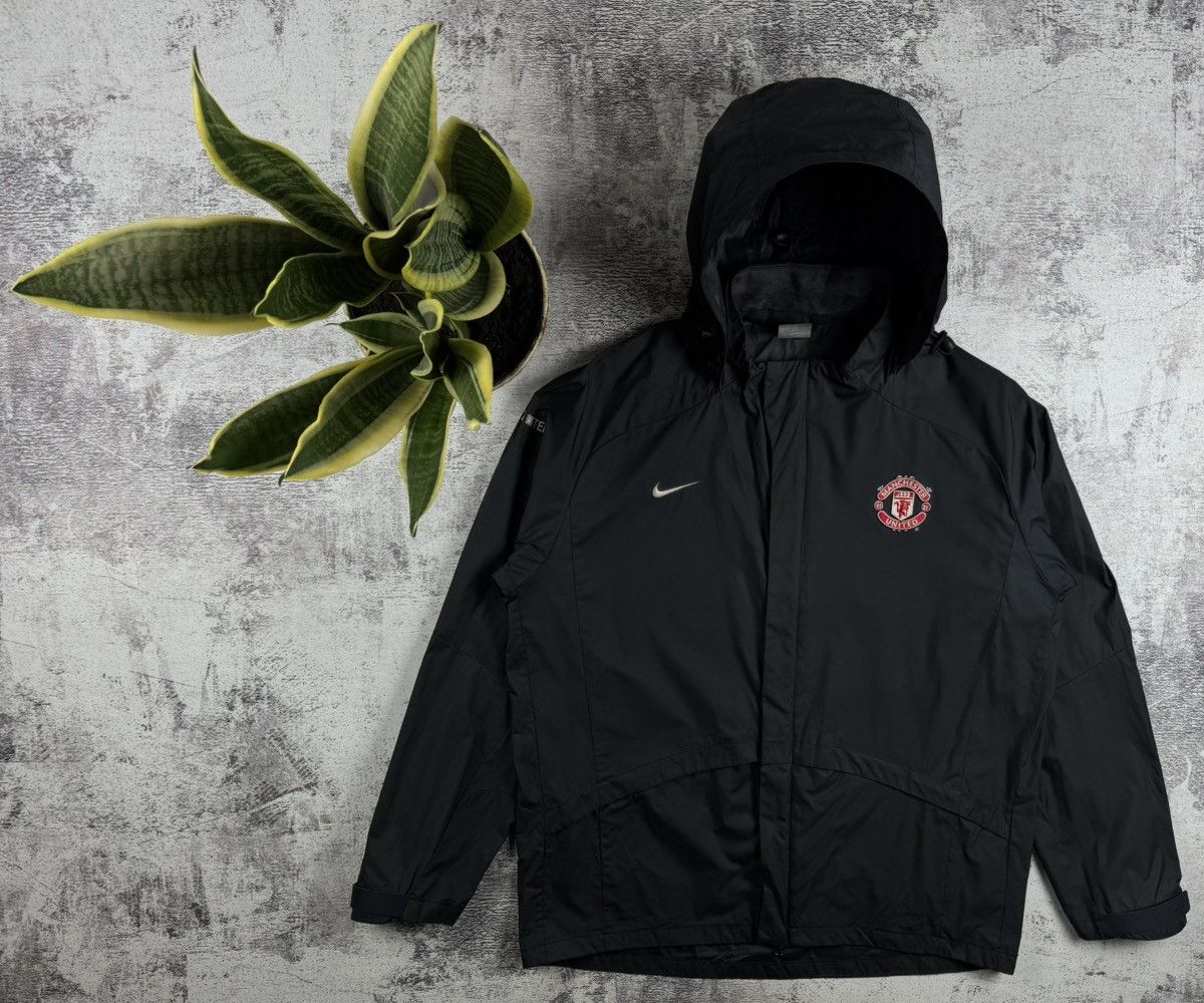 Nike Vintage Manchester United 2005/2006 Football Soccer Light Jacket Windbreaker Size US M / EU 48-50 / 2 - 1 Thumbnail