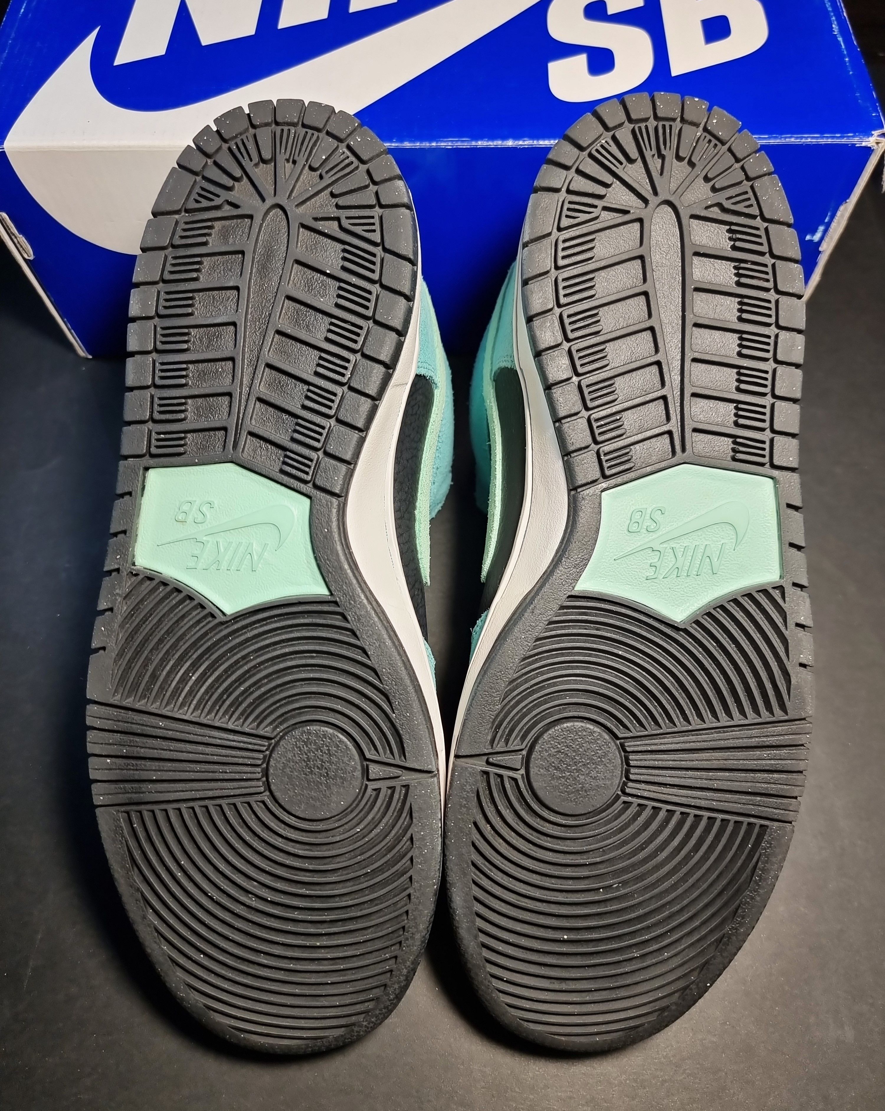 Nike SB Nike SB Dunk Mid Sea Crystal Size US 9.5 / EU 42-43 - 6 Thumbnail