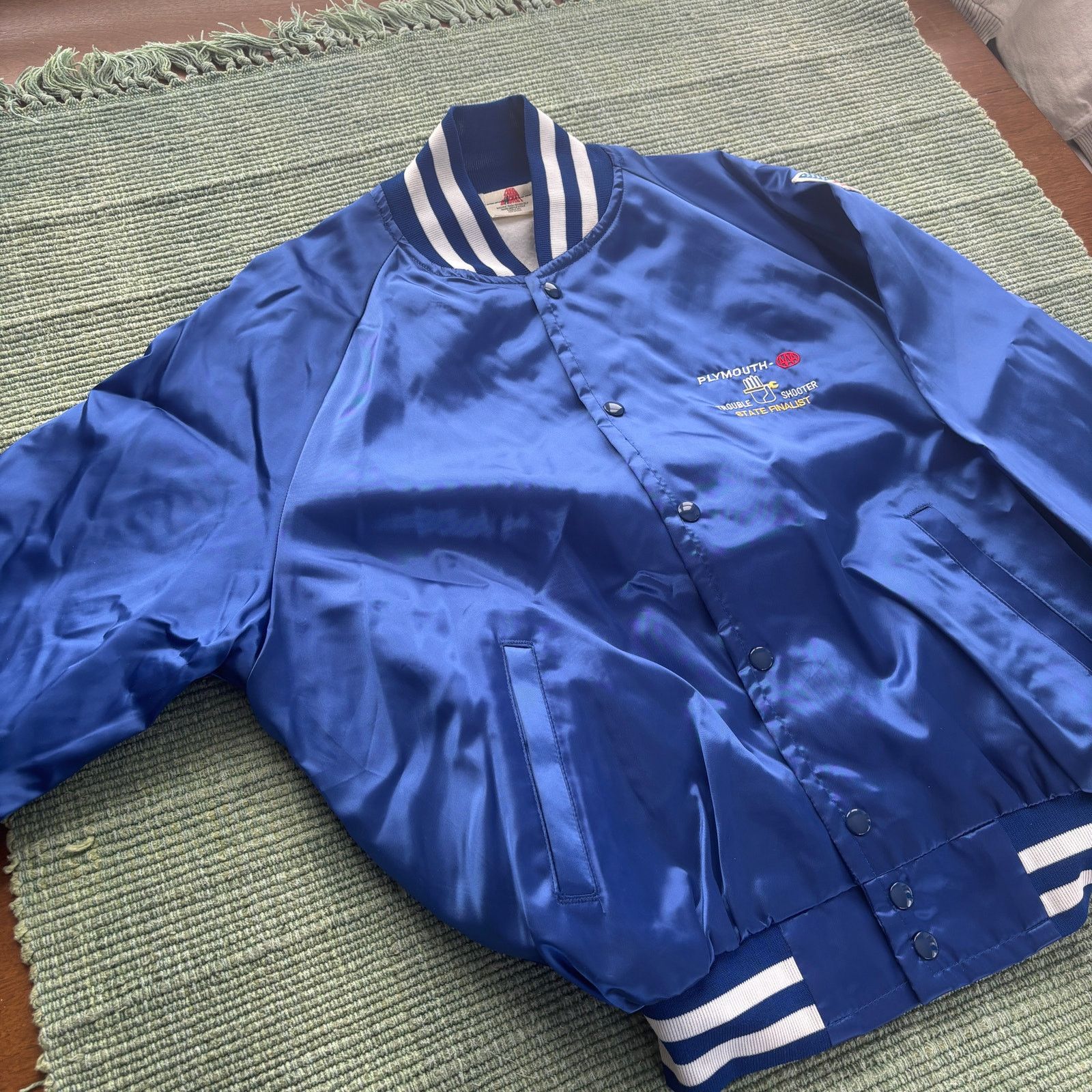 Vintage 1980s vintage shiny blue satin bomber jacket size xl Size US XL / EU 56 / 4 - 6 Thumbnail