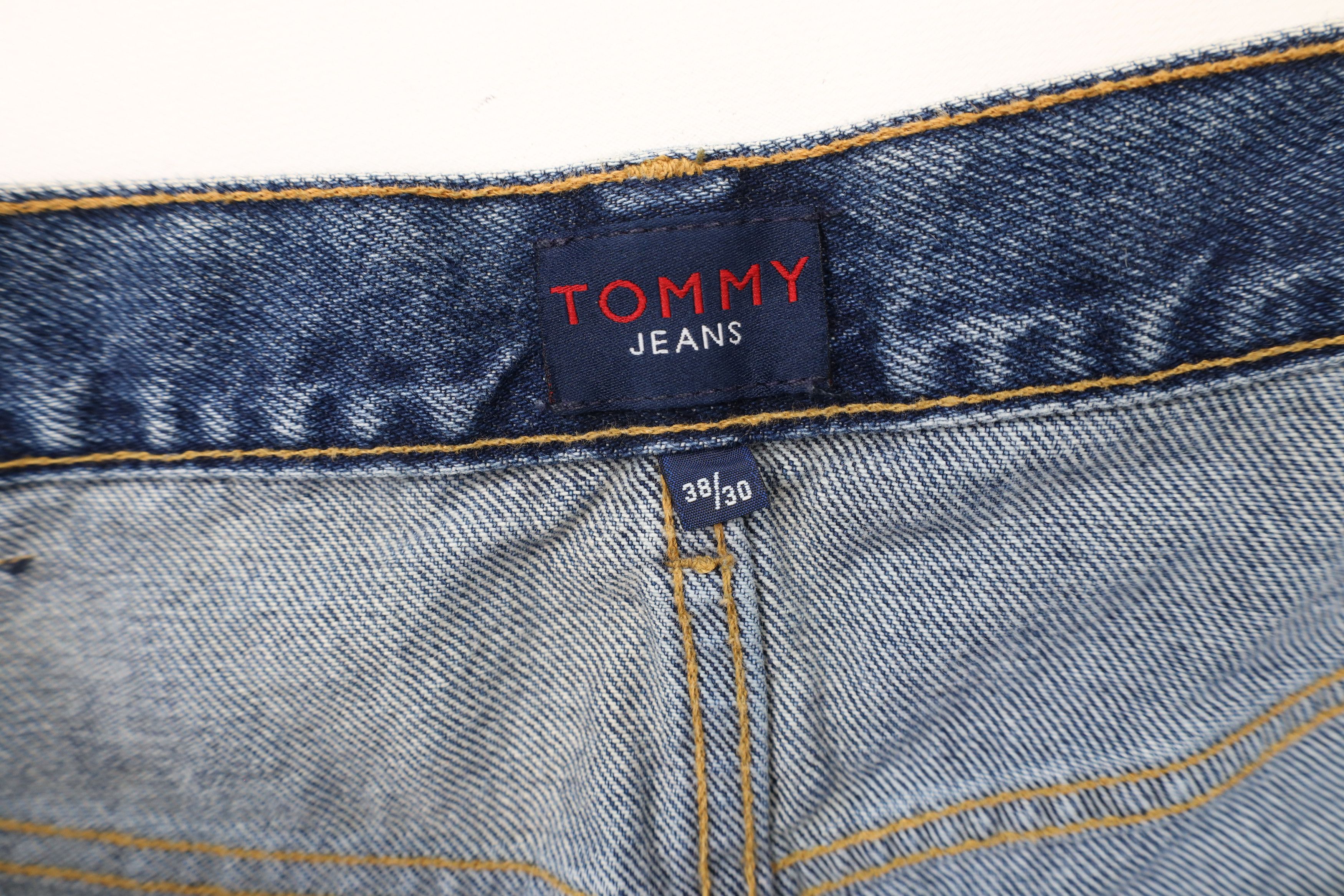Tommy Hilfiger × Vintage Vintage 90s Tommy Hilfiger Faded Relaxed Fit Wide Leg Jeans Size US 38 / EU 54 - 9 Thumbnail