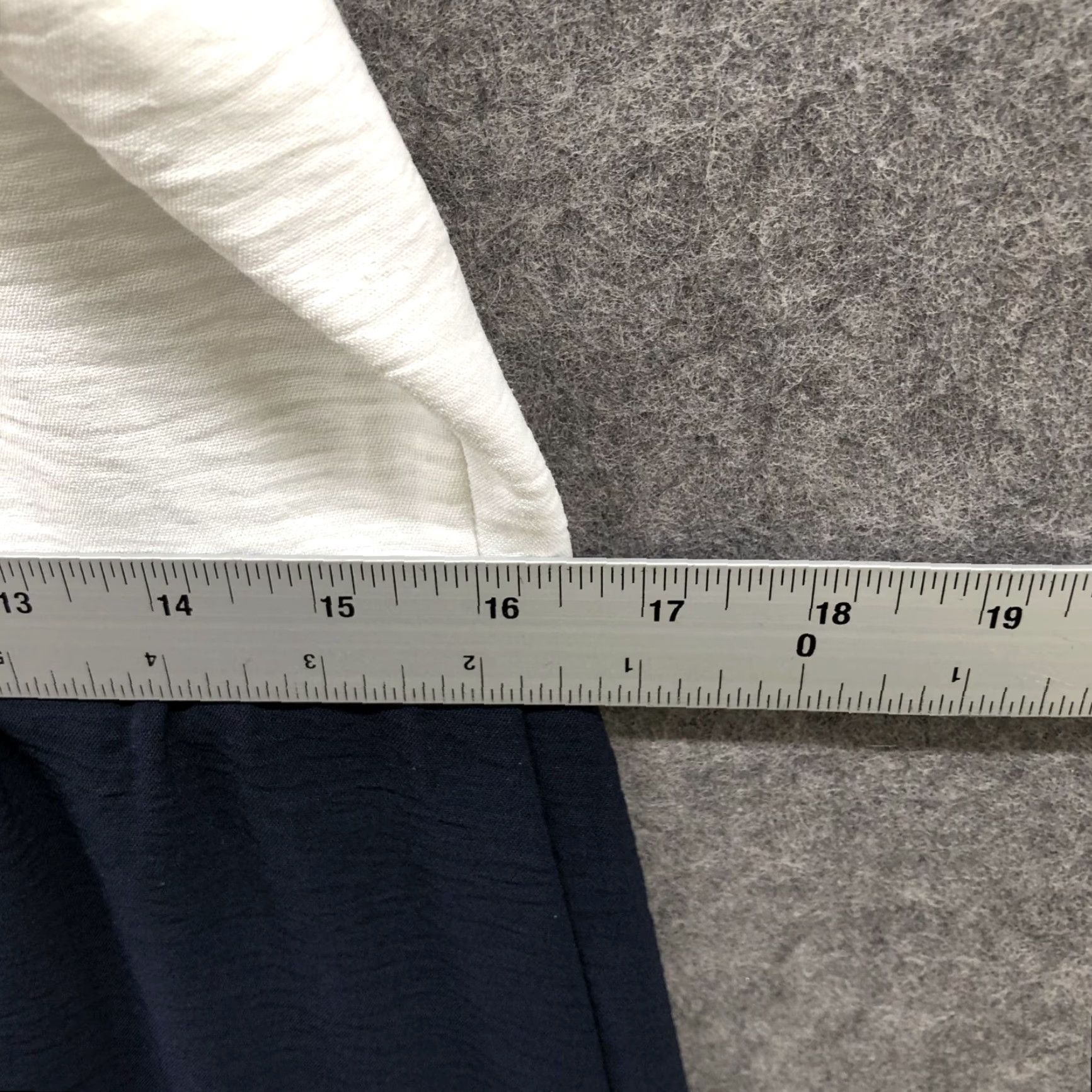 DKNY DKNY Maxi Dress Size 10 Halter Sleeveless White Navy Blue Dress Maxi Dress Women 10 Halter Sleeveless Solid Pattern Spring Summer Fashion Size L / US 10 / IT 46 - 7 Thumbnail