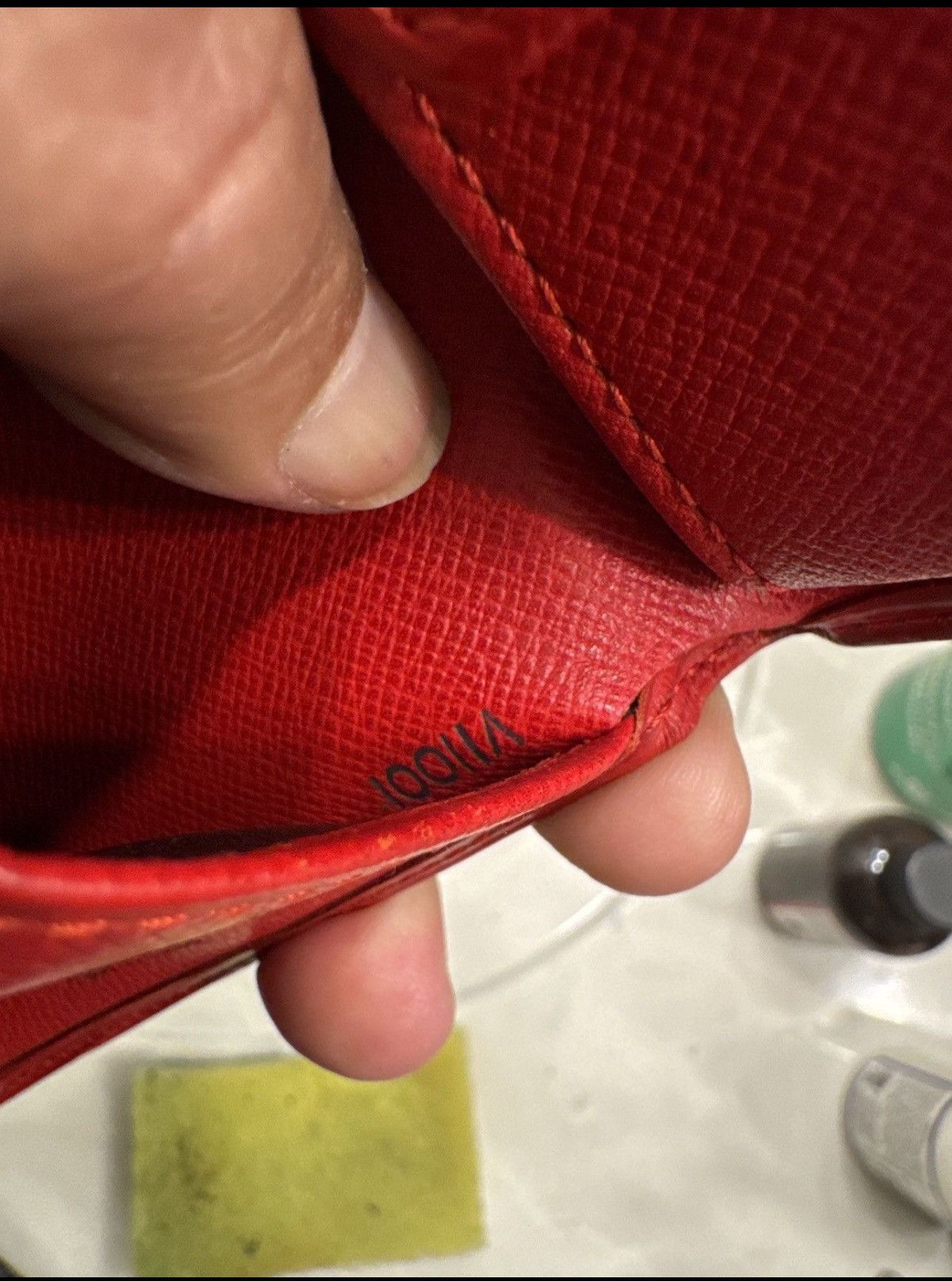 Louis Vuitton LOUIS VUITTON Epi Leather Wallet Bi-fold Red Malletier Size ONE SIZE - 9 Thumbnail