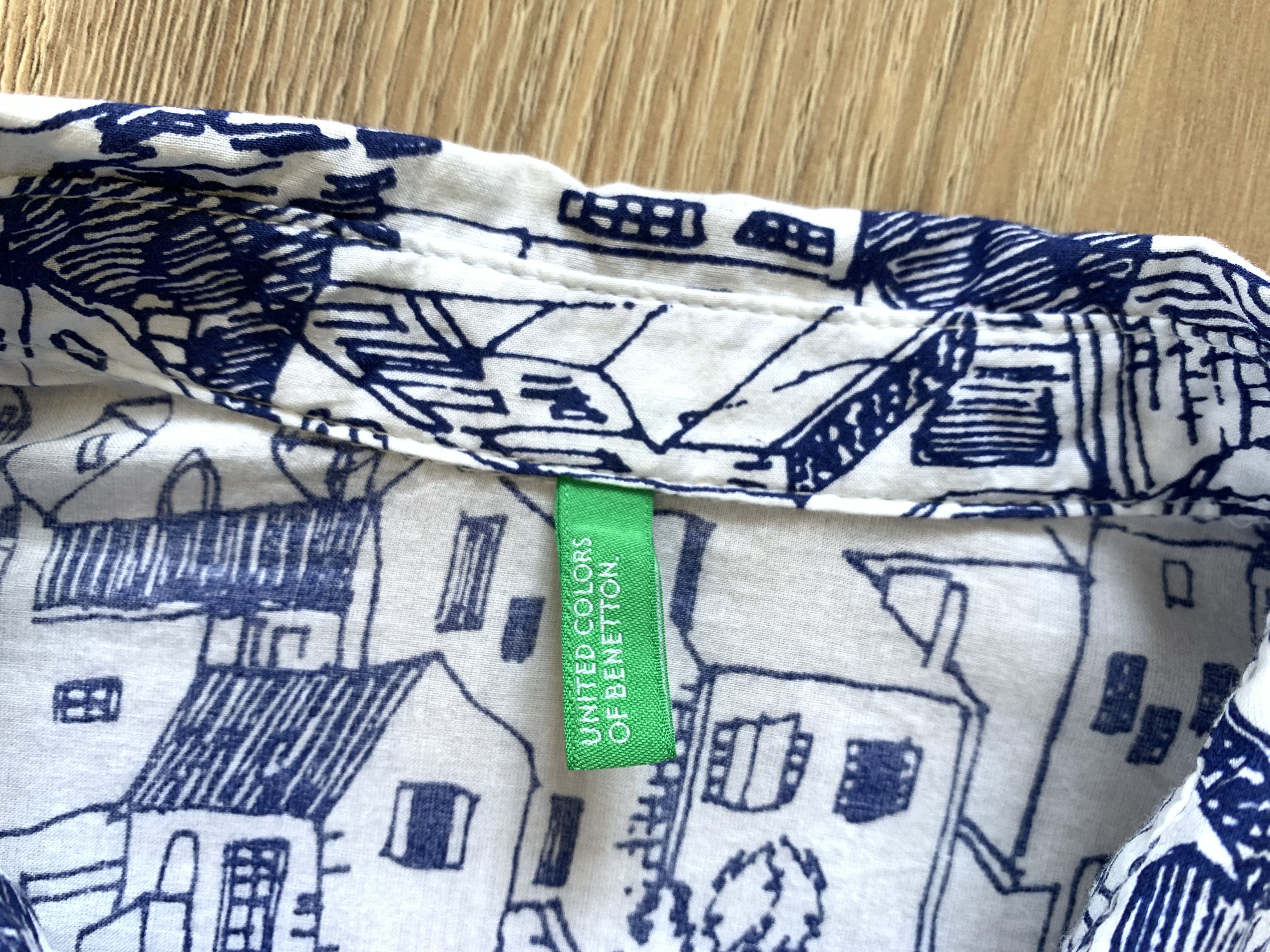 United Colors Of Benetton United Colors of Benetton Over Print City Shirt Button Up Size US M / EU 48-50 / 2 - 5 Thumbnail