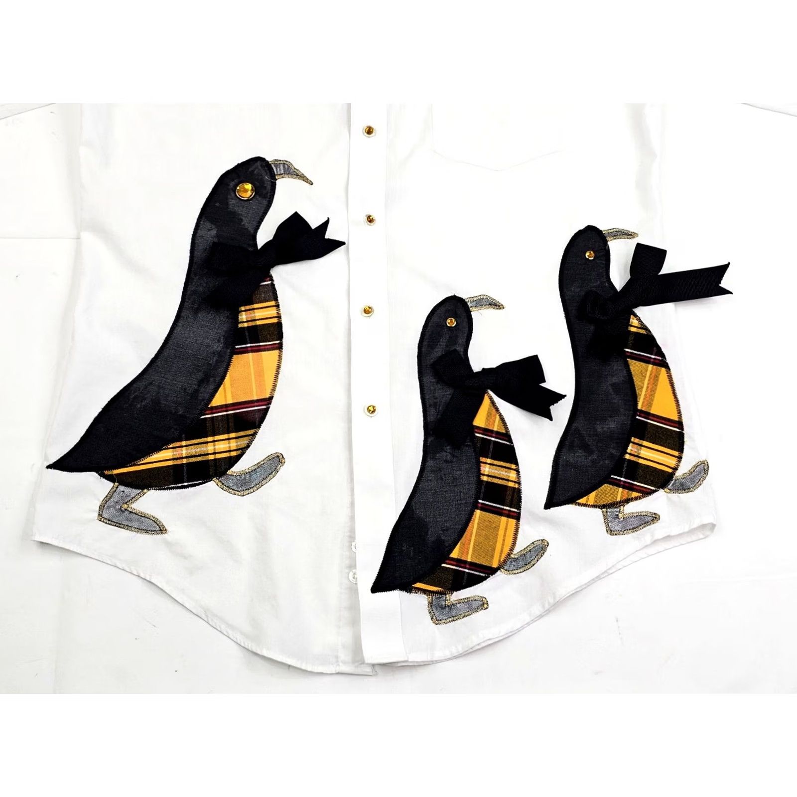 Lee VINTAGE Shane Lee Penguin Theme Button Front Shirt Men S White Yellow Plaid Embroider Penguin Theme Button-Up Shirts - Mens Short Sleeve? Size US S / EU 44-46 / 1 - 7 Thumbnail