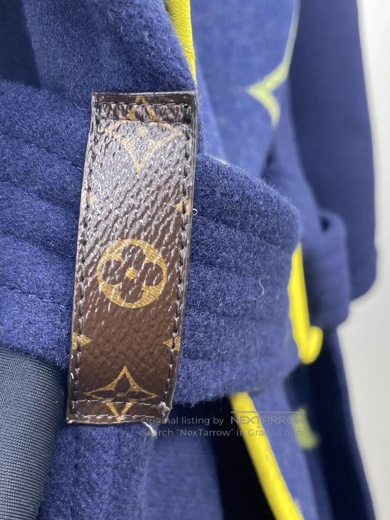 Louis Vuitton Louis Vuitton Blue bathrobe coat Size XXS / US 00 / IT 34 - 4 Thumbnail