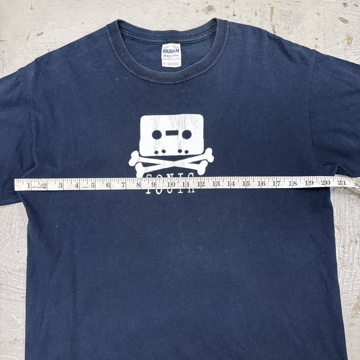 Band Tees Vintage 00’s Sonic Youth Cassette Skull T-Shirt Size US M / EU 48-50 / 2 - 6 Thumbnail