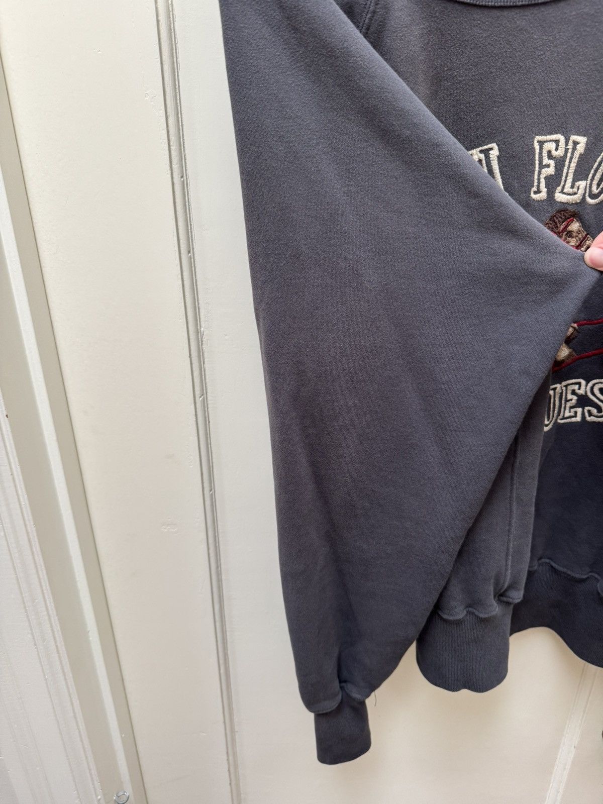 Samuel Zelig Samuel Zelig Fifth Floor Antiques Crewneck Size US L / EU 52-54 / 3 - 5 Thumbnail