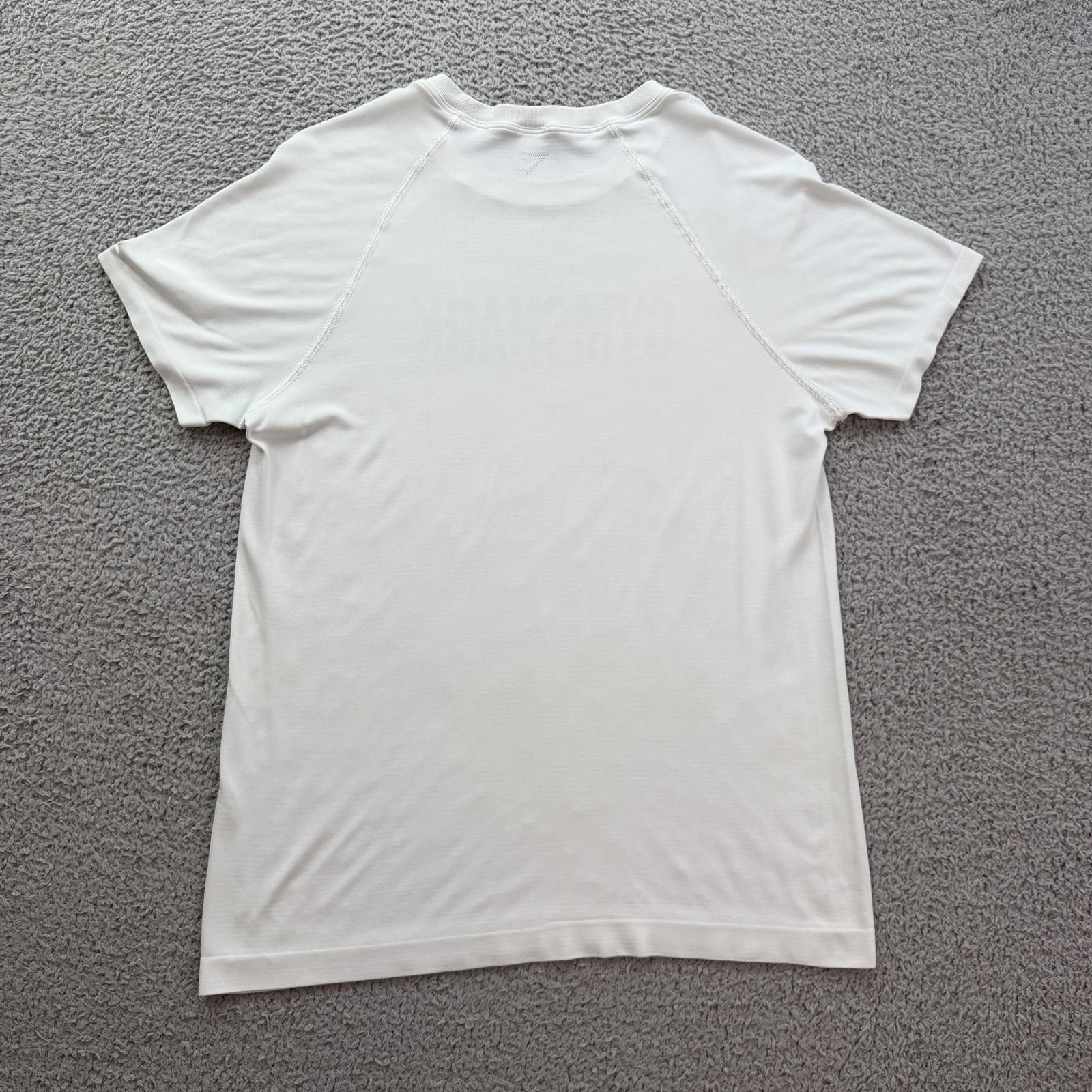 Gymshark Gymshark White Performance T Shirt Womens S Athletic Gym Size S / US 4 / IT 40 - 2 Thumbnail