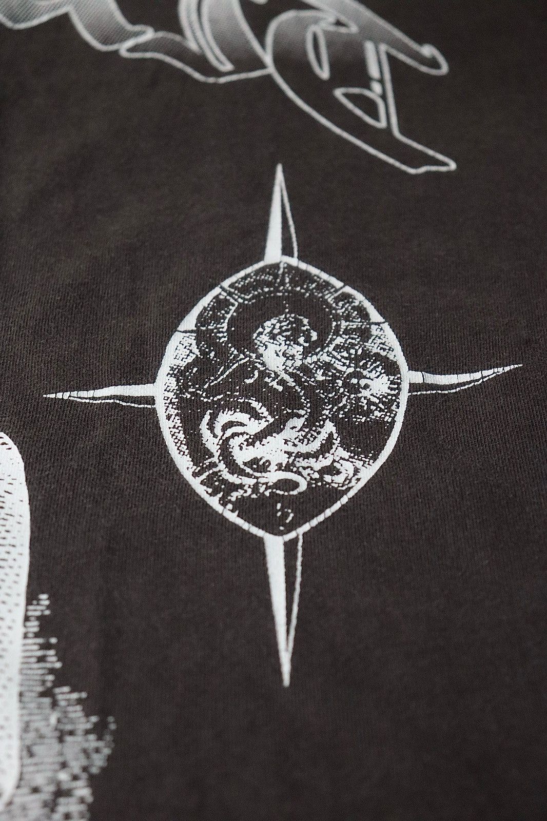Siberia Hills Siberia Hills Spirit Y2K Archive Rare Vinatge t-shirt Size US M / EU 48-50 / 2 - 7 Thumbnail