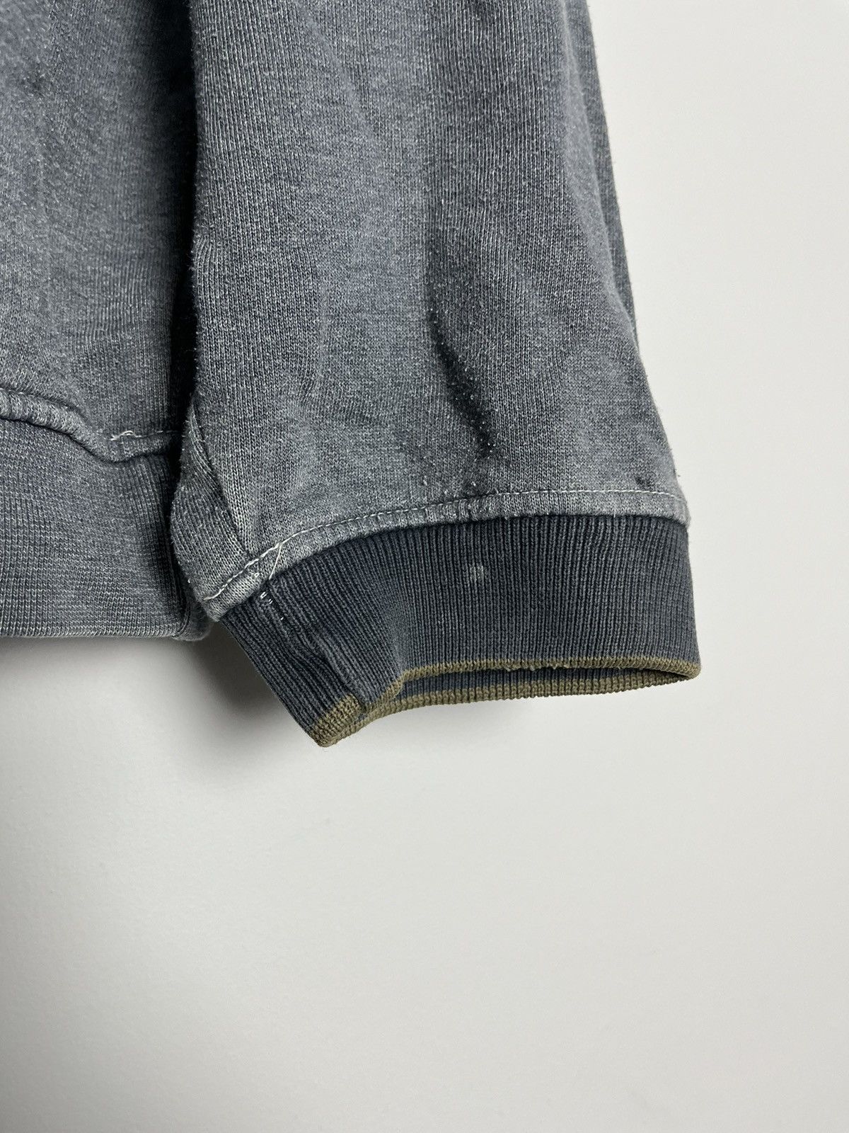 Nike × Vintage Vintage Nike distressed thrashed crewneck sweatshirt y2k Size US M / EU 48-50 / 2 - 9 Thumbnail