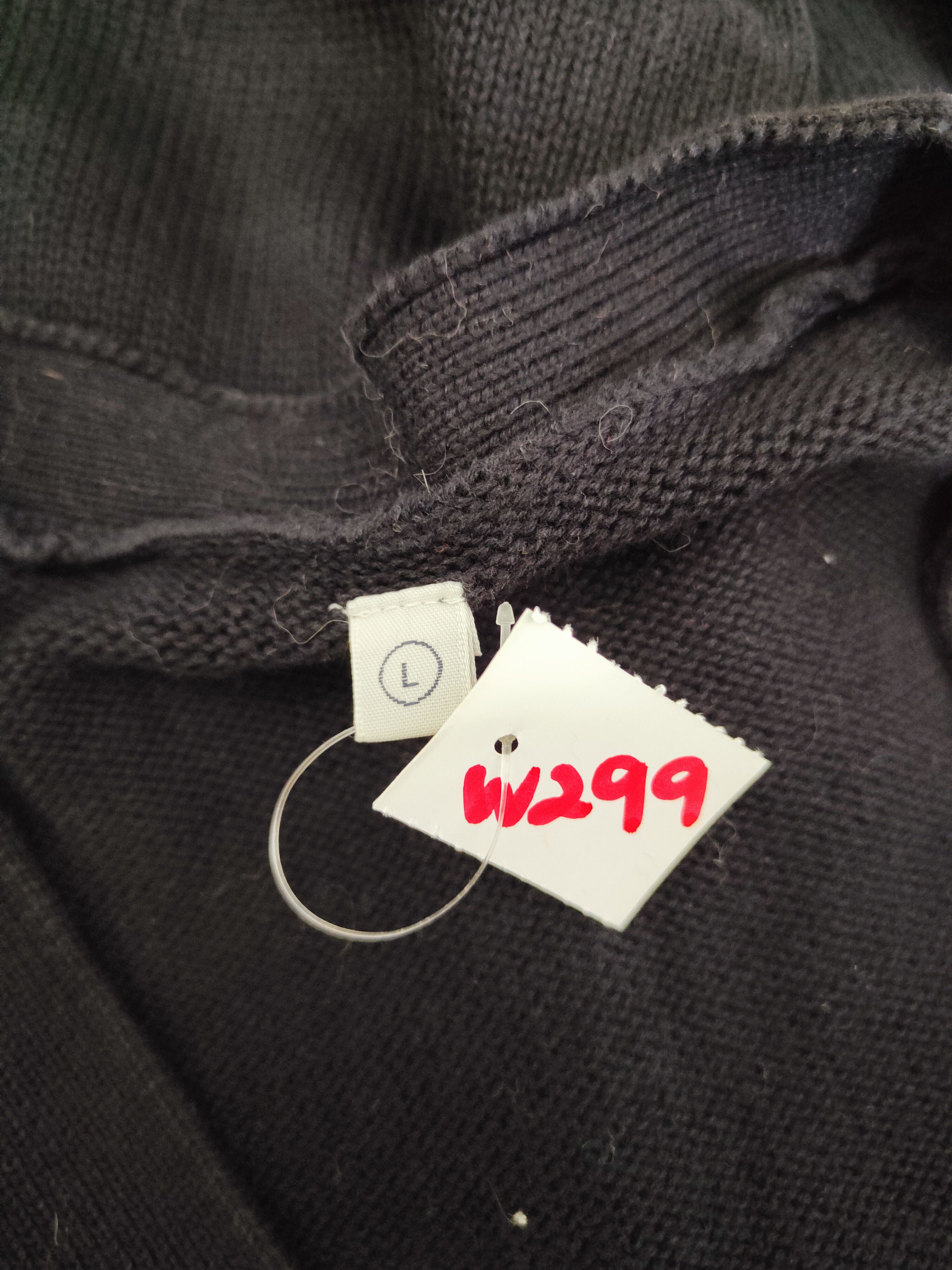 Japanese Brand Uniqlo Japan Black Knitwear Cardigan #W299 Size US L / EU 52-54 / 3 - 12 Thumbnail