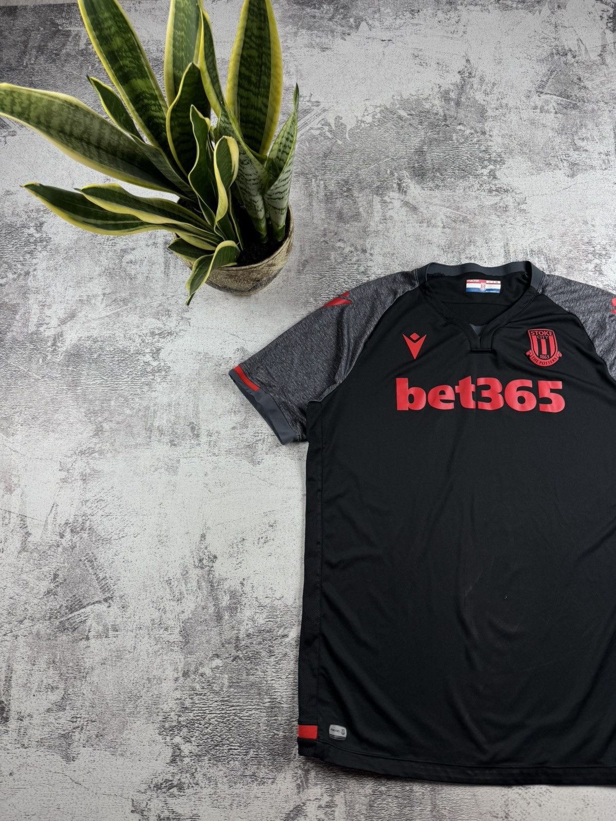 Macron Stoke City Macron 2019 2020 Away Soccer Football Men’s 3XL Retro T Shirt Jersey Size US XXL / EU 58 / 5 - 2 Thumbnail