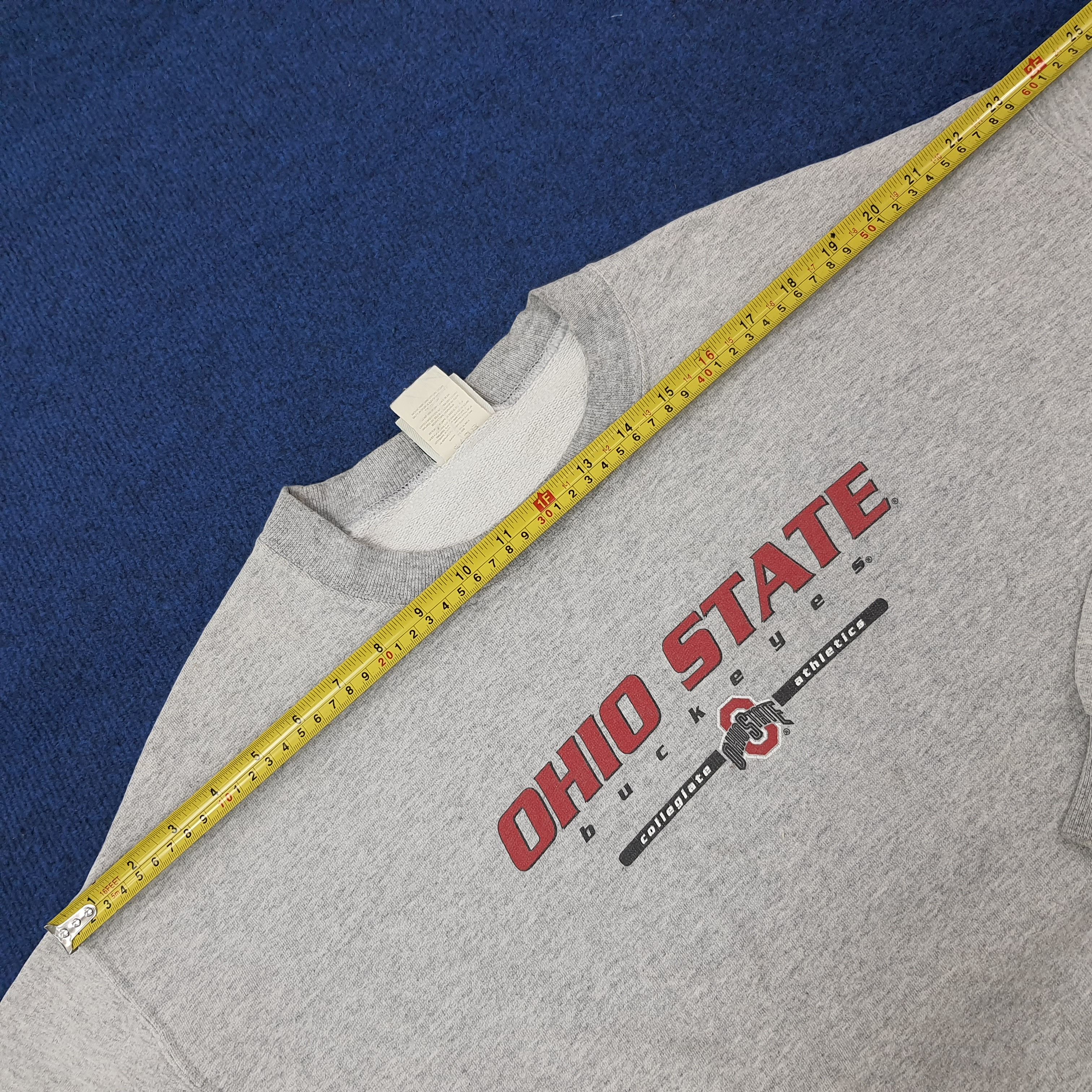 NFL Vintage Ohio State Buckeyes Football Team Sweatshirt C248N13 Size US L / EU 52-54 / 3 - 8 Thumbnail