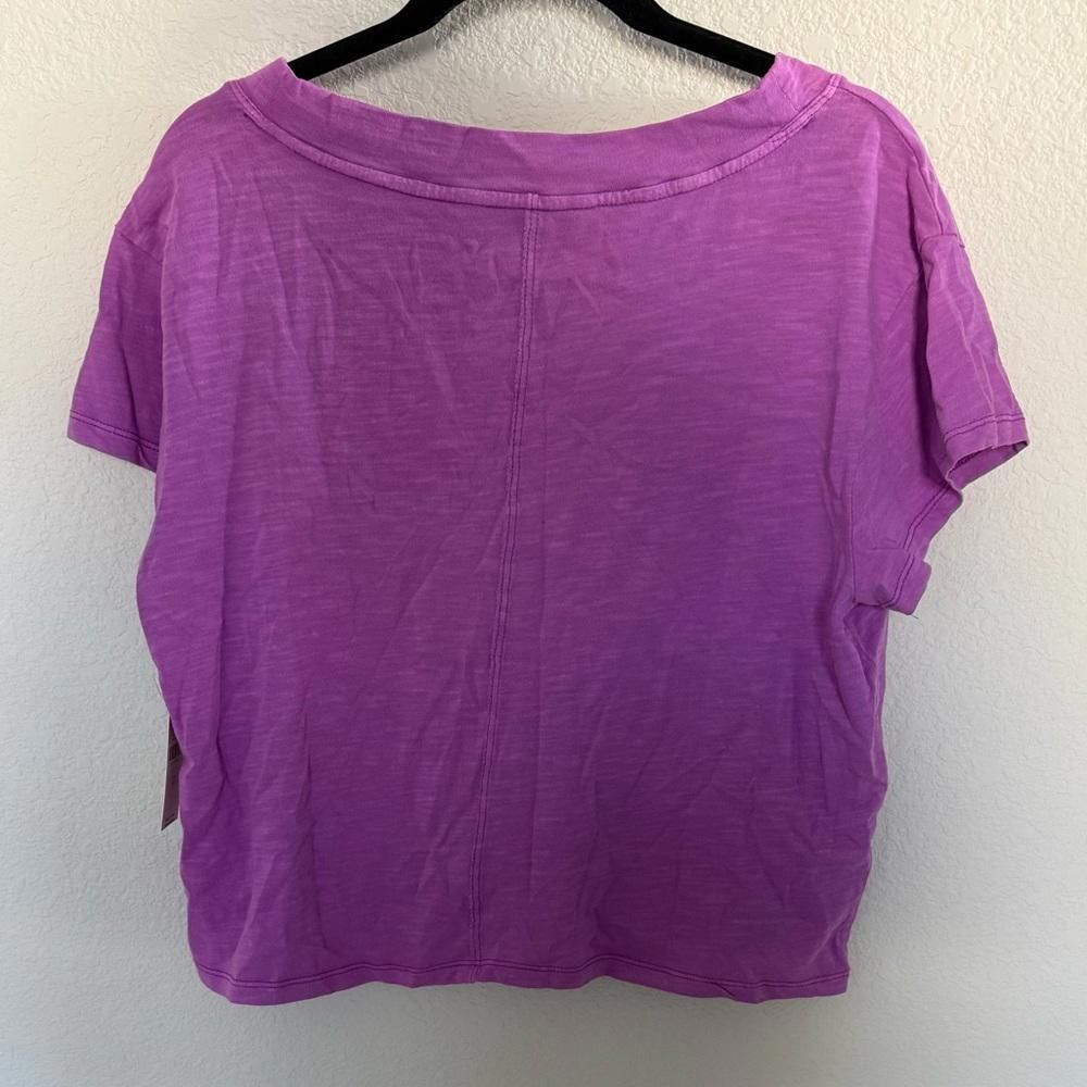 Designer Pilcro by Athropologie Boxy Plunge V-Neck Tee T Shirt Medium Size M / US 6-8 / IT 42-44 - 6 Thumbnail