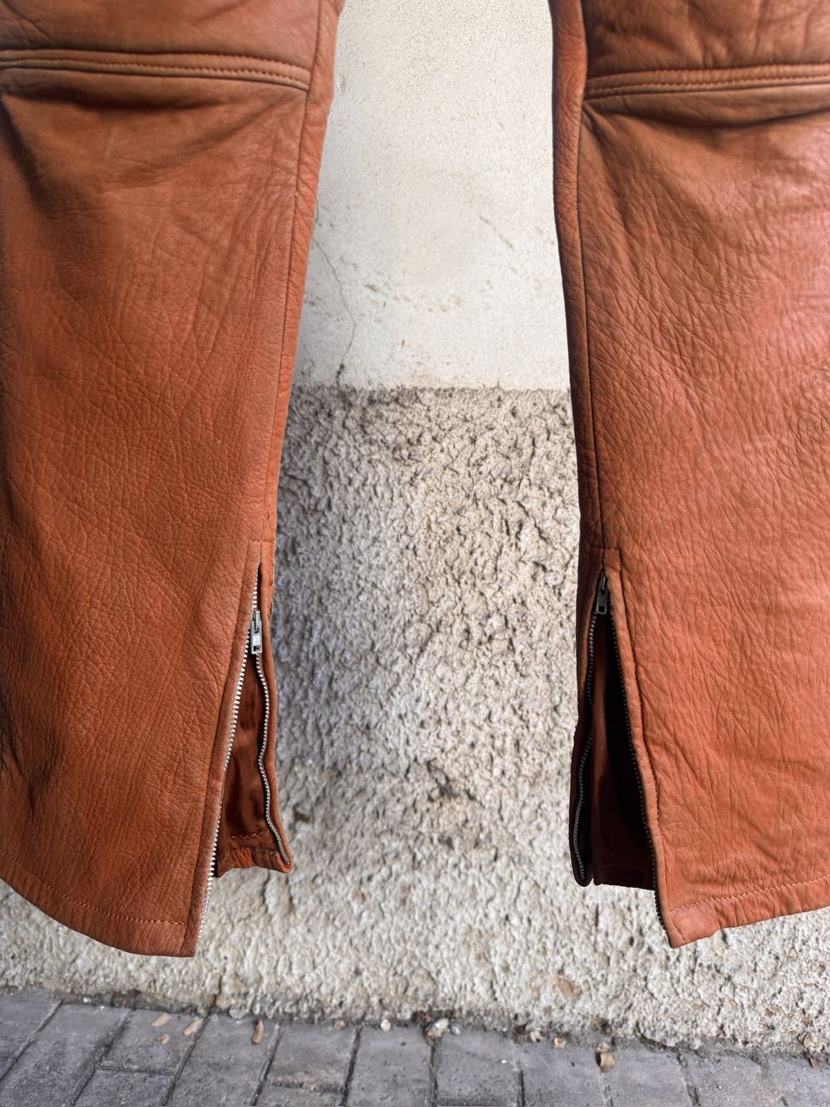 Helmut Lang Helmut Lang FW1999 “Safety Orange” Astro Biker leather pants Size US 28 / EU 44 - 7 Thumbnail