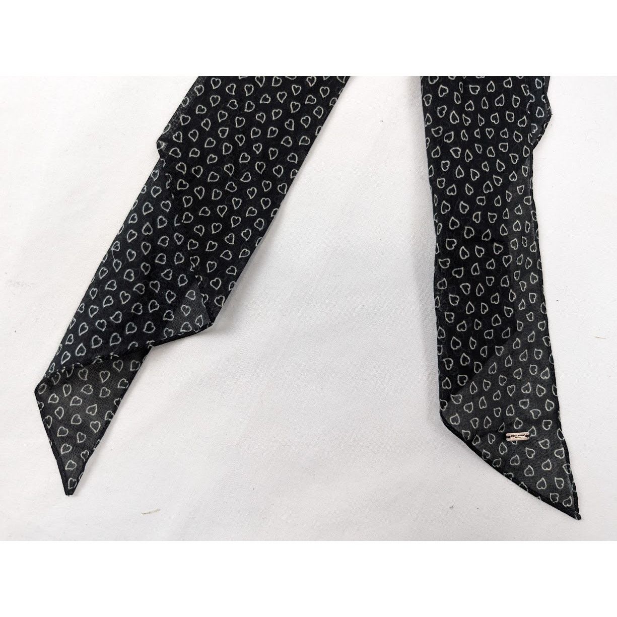 Saint Laurent Paris o1rshd1 Size:OS / Lavalliere Coeur Flou Scarf in Black/White Size ONE SIZE - 5 Thumbnail