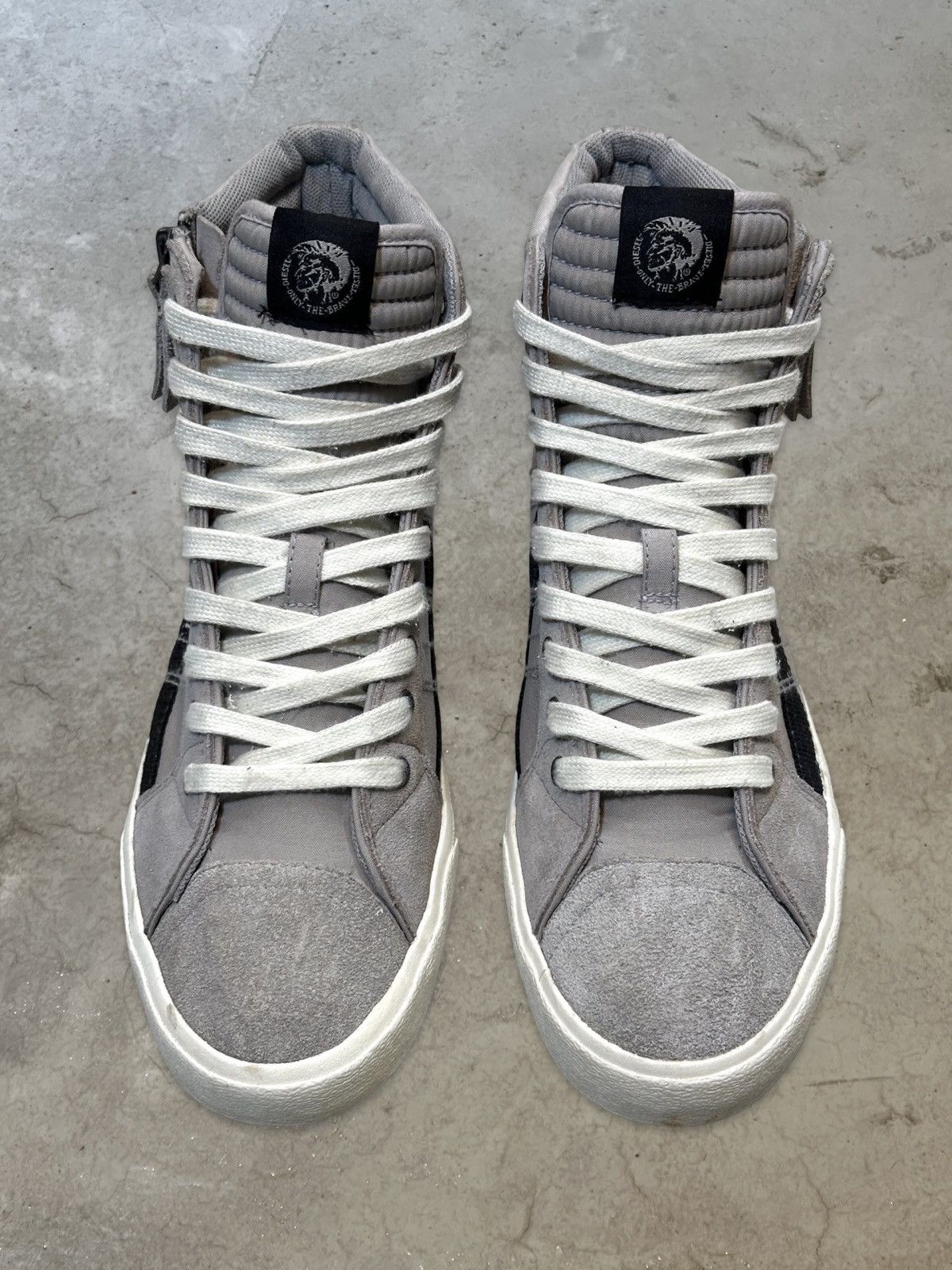 Diesel (SS15) D-STRING HI TOP Size US 9 / EU 42 - 2 Thumbnail